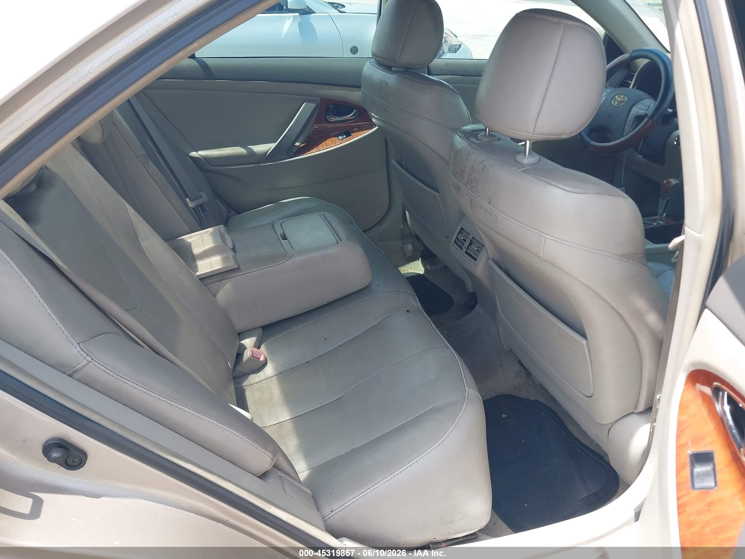 2009 Toyota Camry Xle V6 Gold vin: 4T1BK46K59U074714