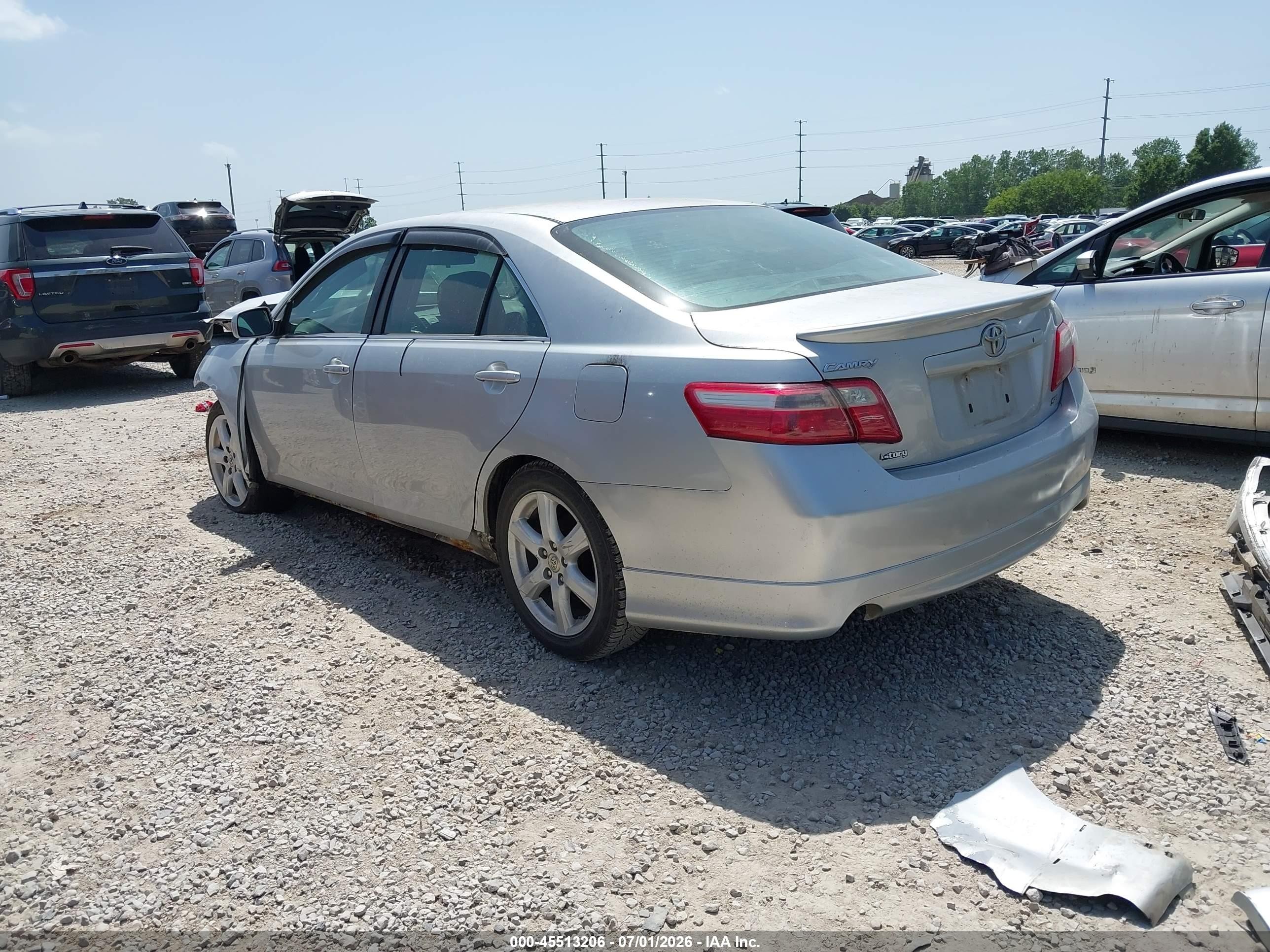 2007 Toyota Camry Le/xle/se Серебряный vin: 4T1BK46K67U004510