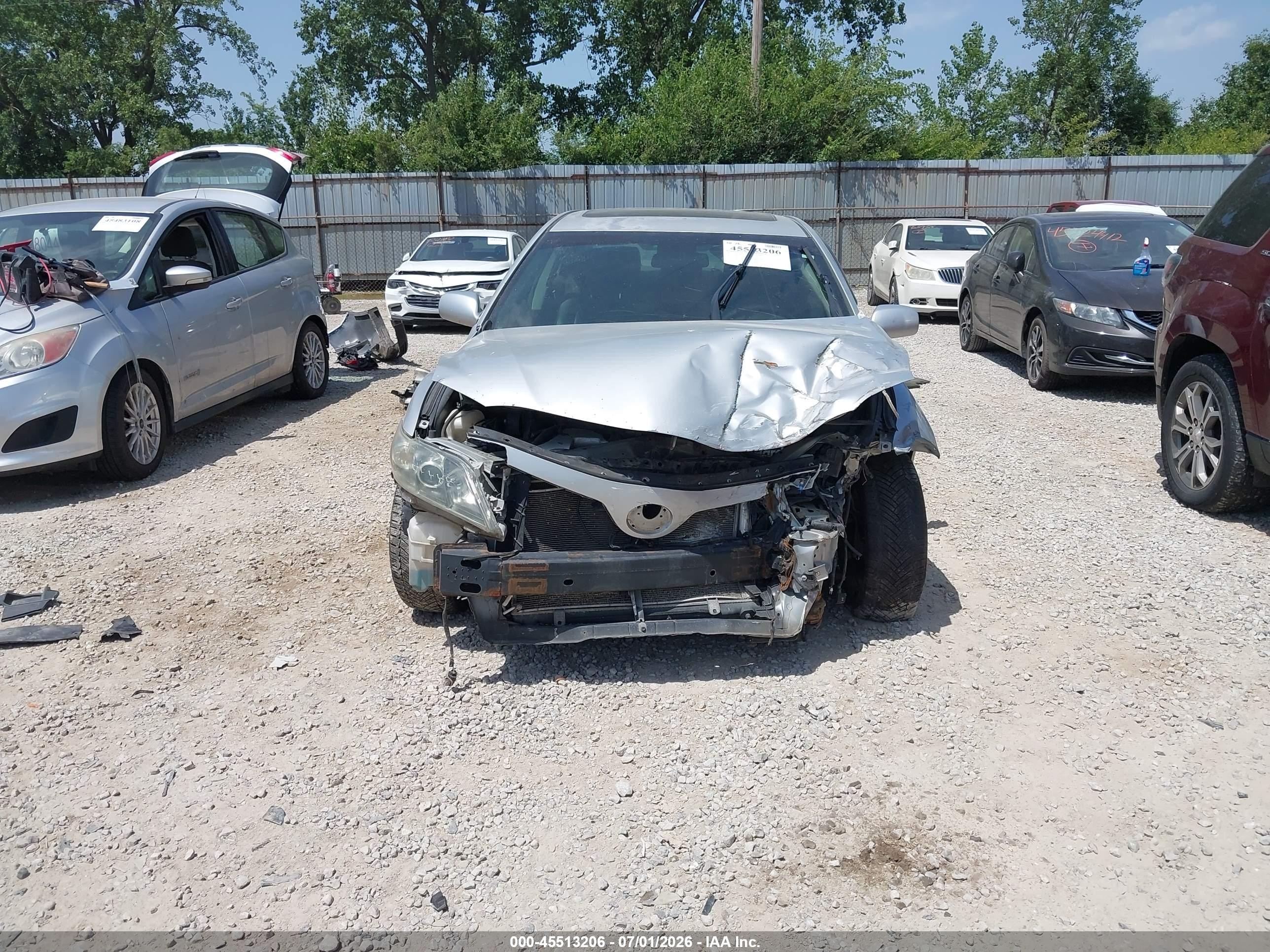 2007 Toyota Camry Le/xle/se Серебряный vin: 4T1BK46K67U004510