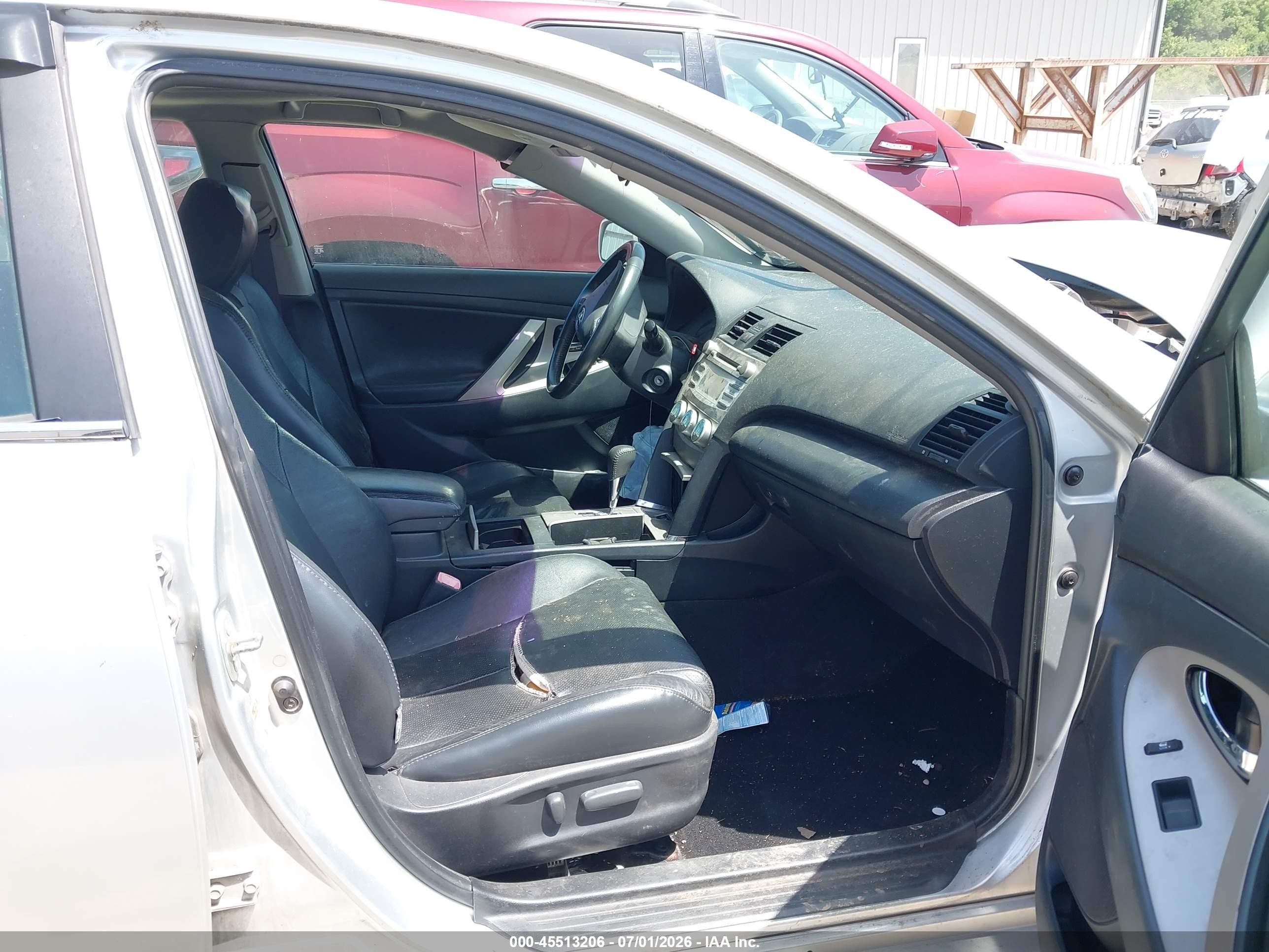 2007 Toyota Camry Le/xle/se Серебряный vin: 4T1BK46K67U004510