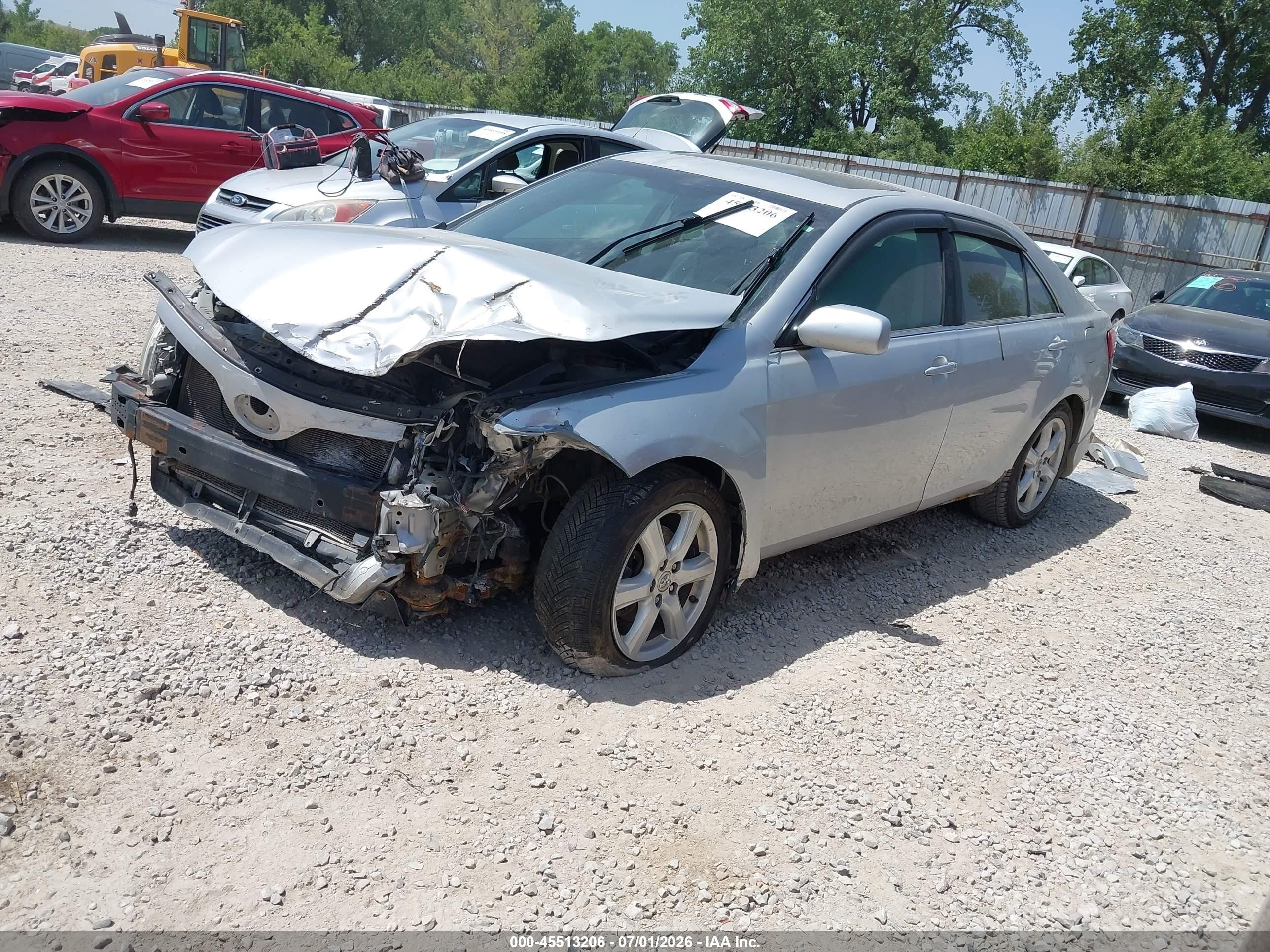 2007 Toyota Camry Le/xle/se Серебряный vin: 4T1BK46K67U004510