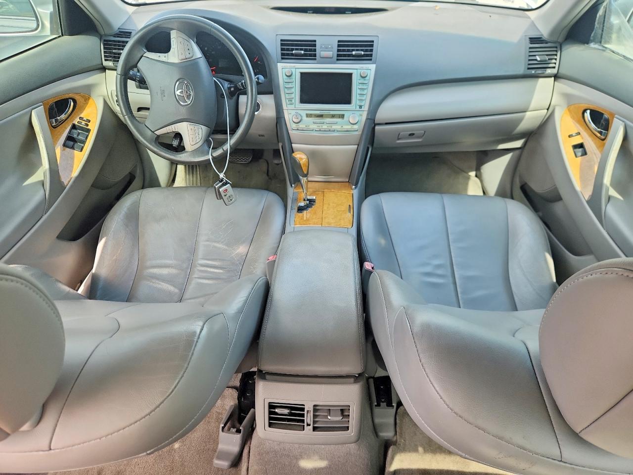 2007 Toyota Camry Xle V6 Silver vin: 4T1BK46K67U004622
