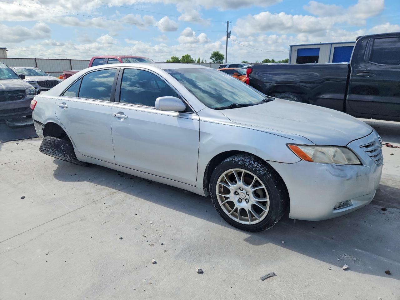 2007 Toyota Camry Xle V6 Silver vin: 4T1BK46K67U004622