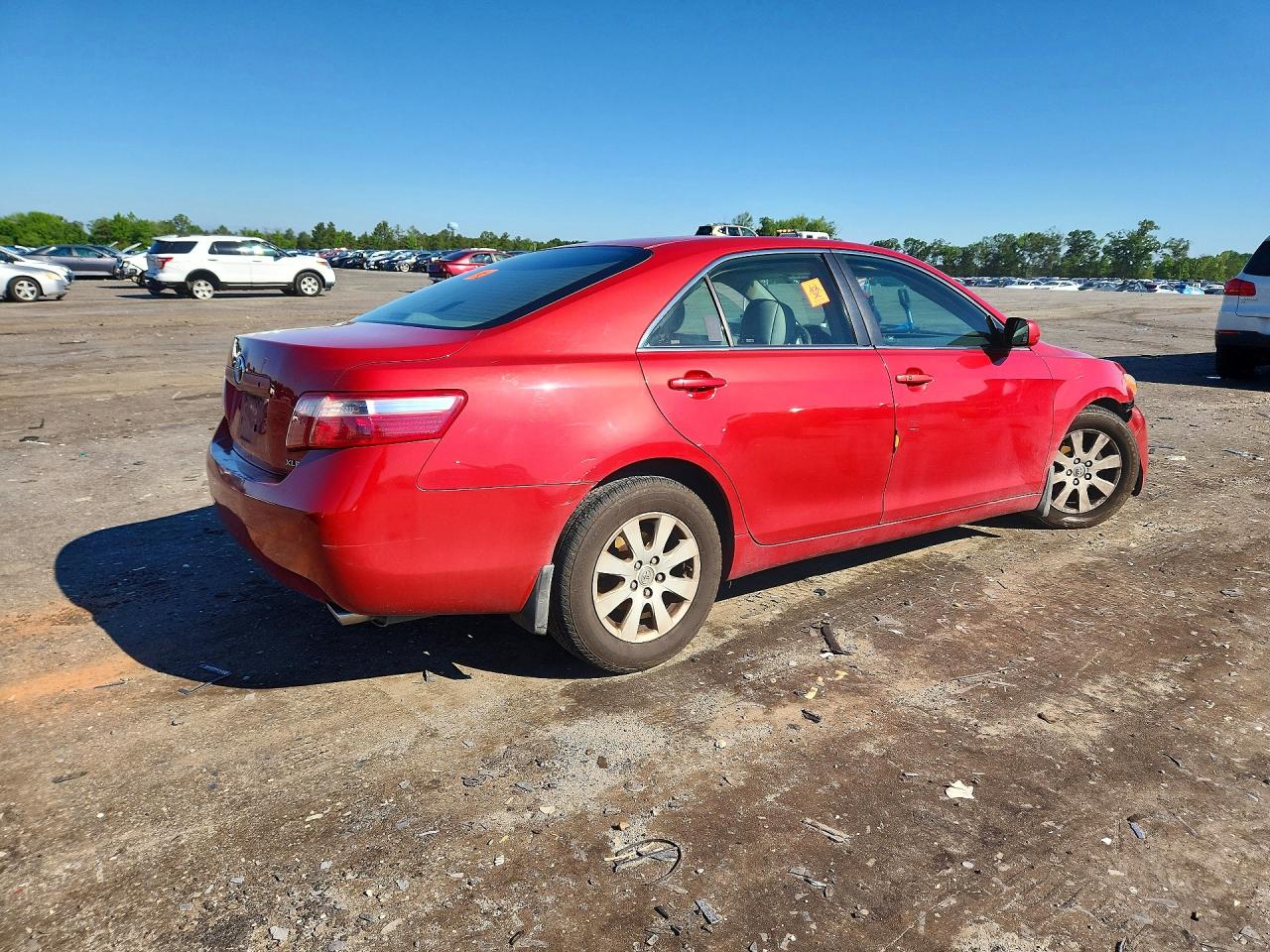 2007 Toyota Camry Le V6 Red vin: 4T1BK46K67U009657