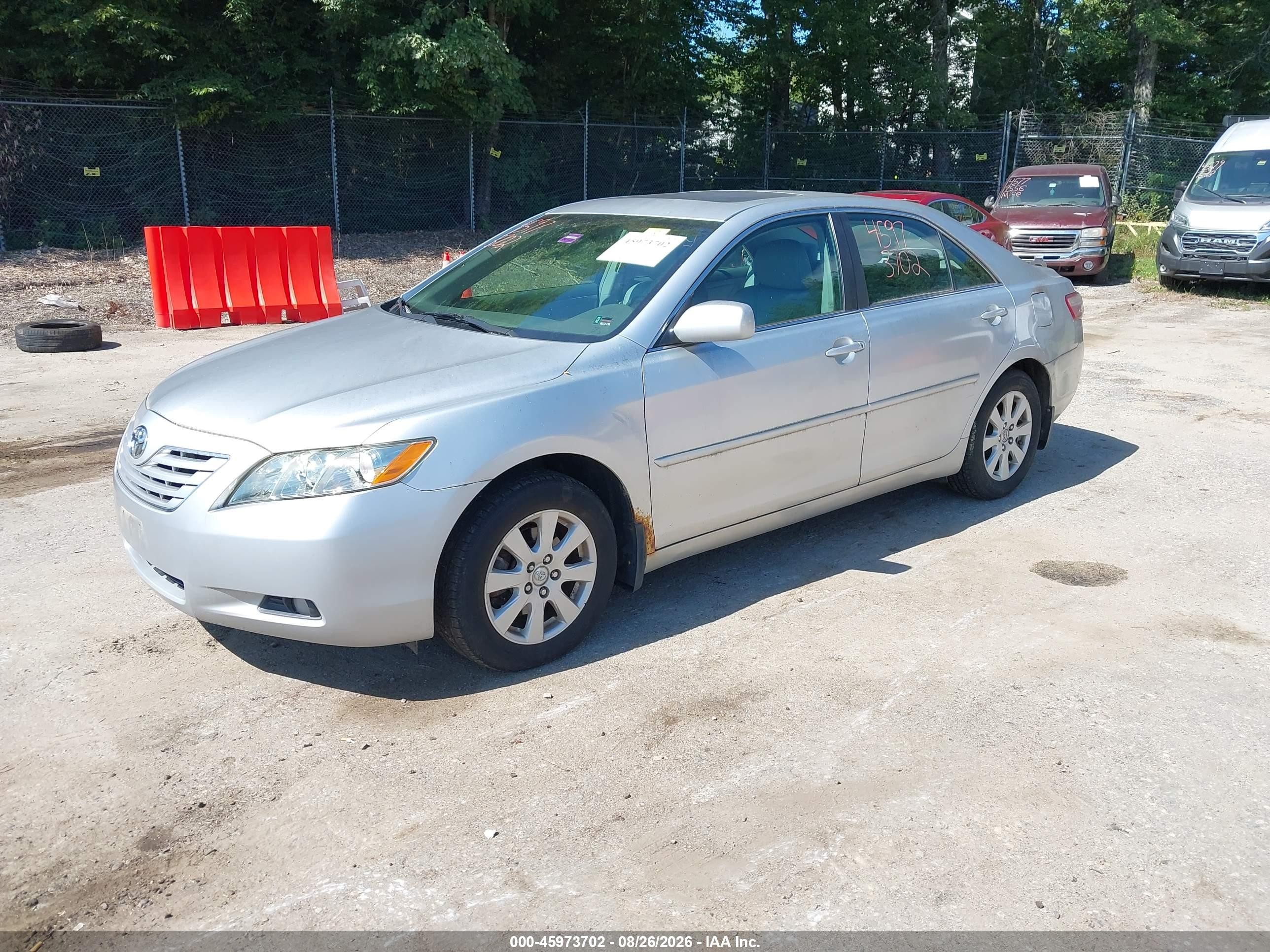 2007 Toyota Camry Xle V6 Серебряный vin: 4T1BK46K67U011229