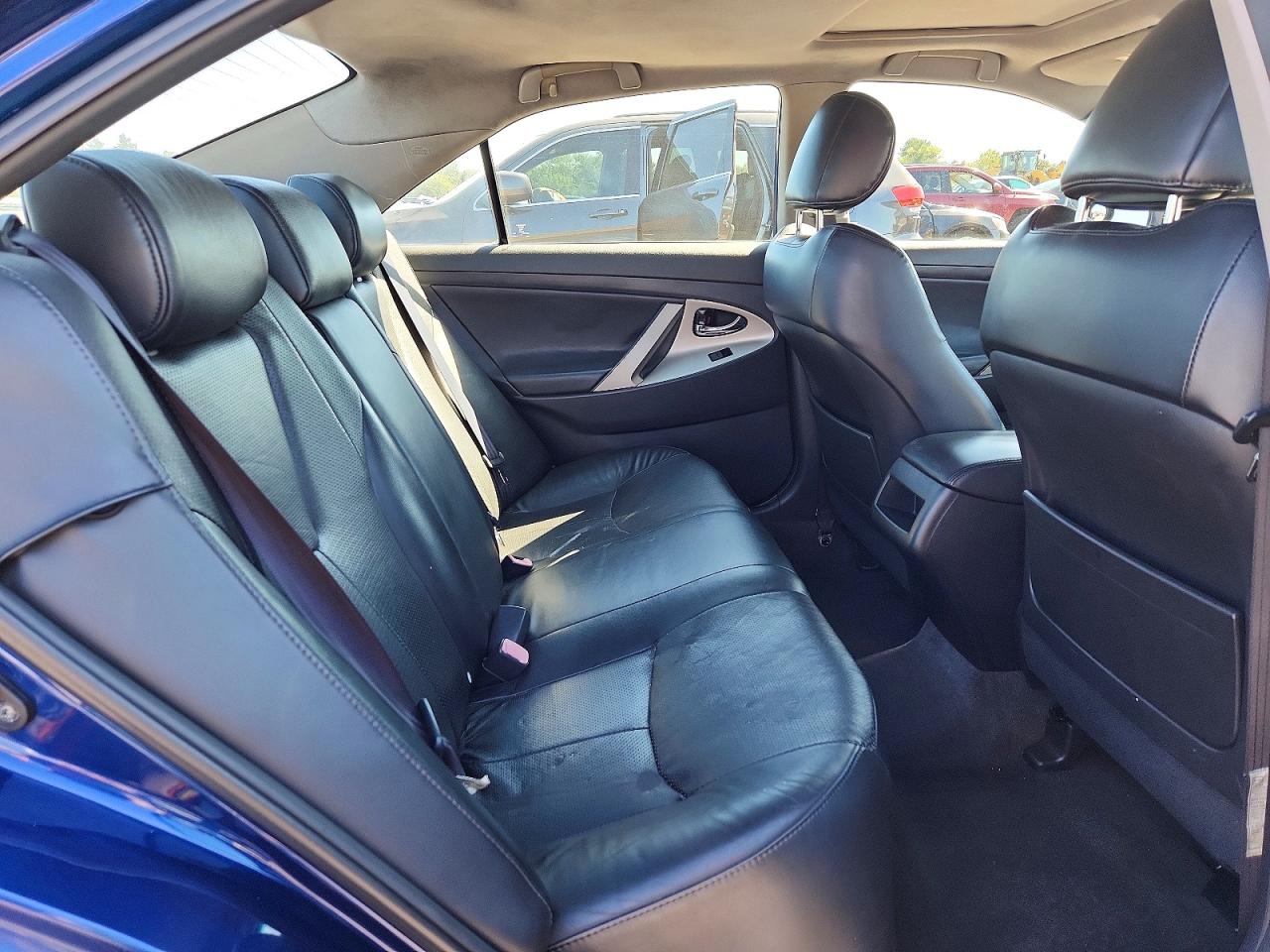 2007 Toyota Camry Se V6 Blue vin: 4T1BK46K67U018844