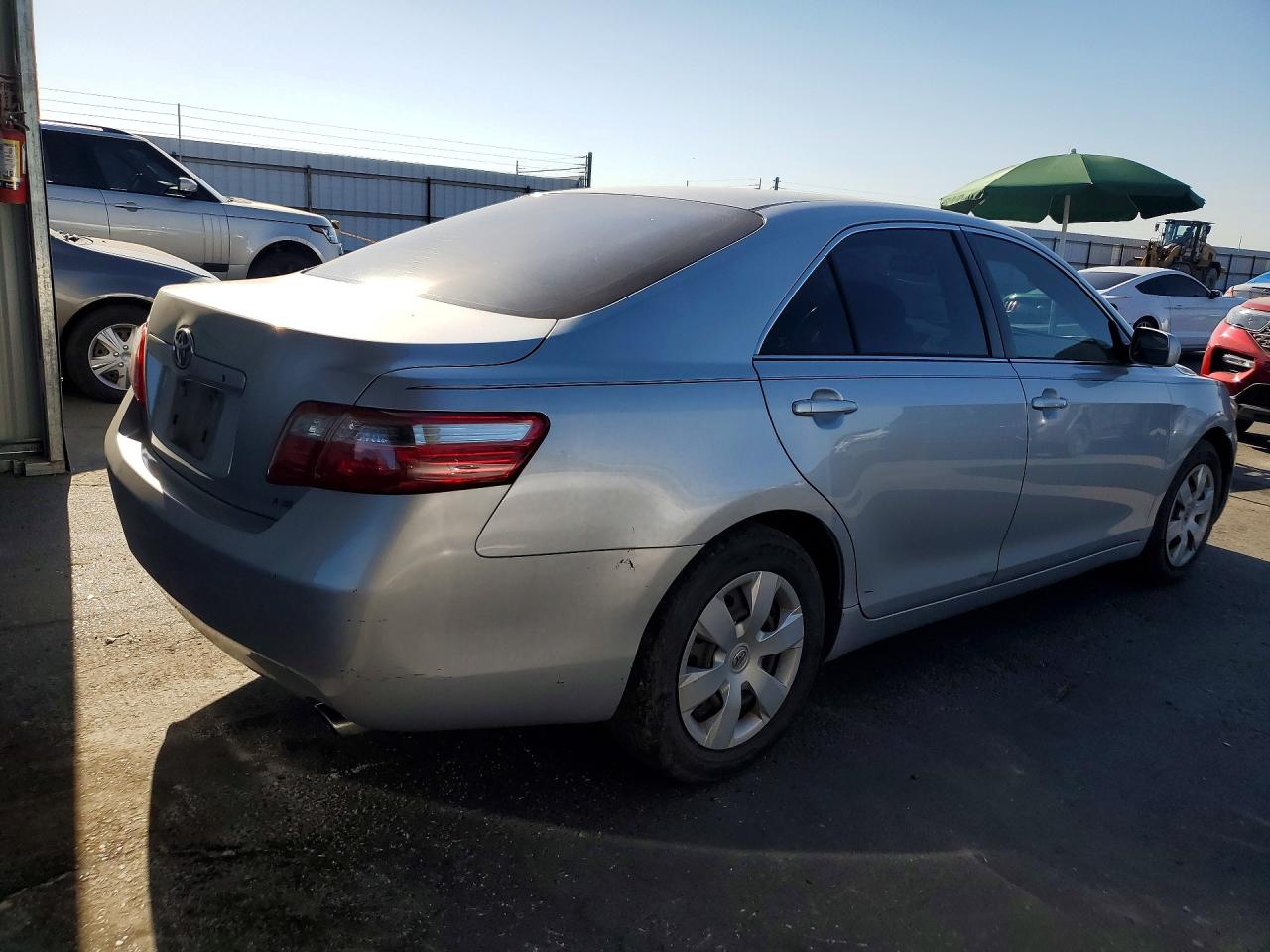 2007 Toyota Camry Le V6 Silver vin: 4T1BK46K67U023834