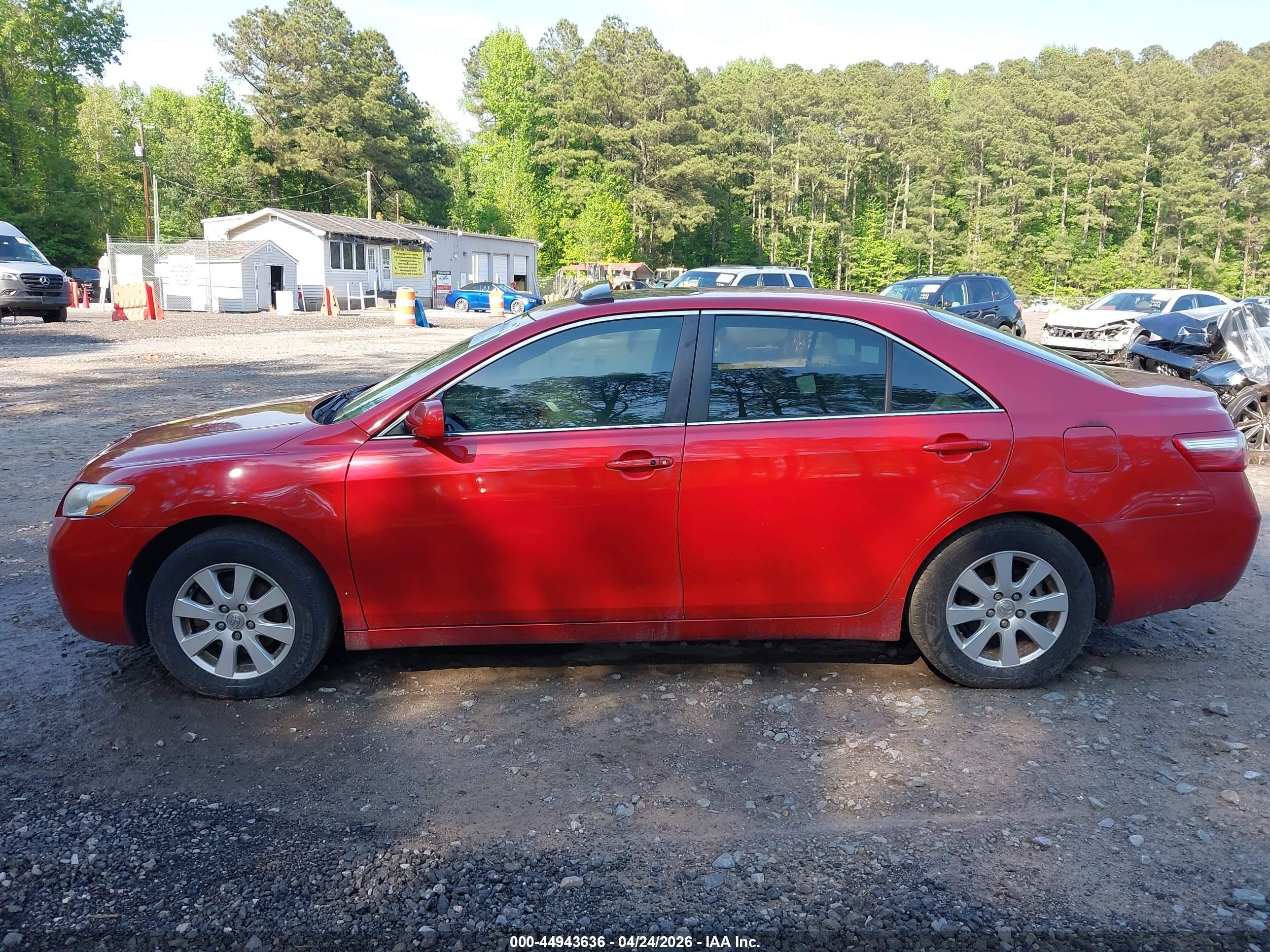 2007 Toyota Camry Xle V6 Red vin: 4T1BK46K67U024577