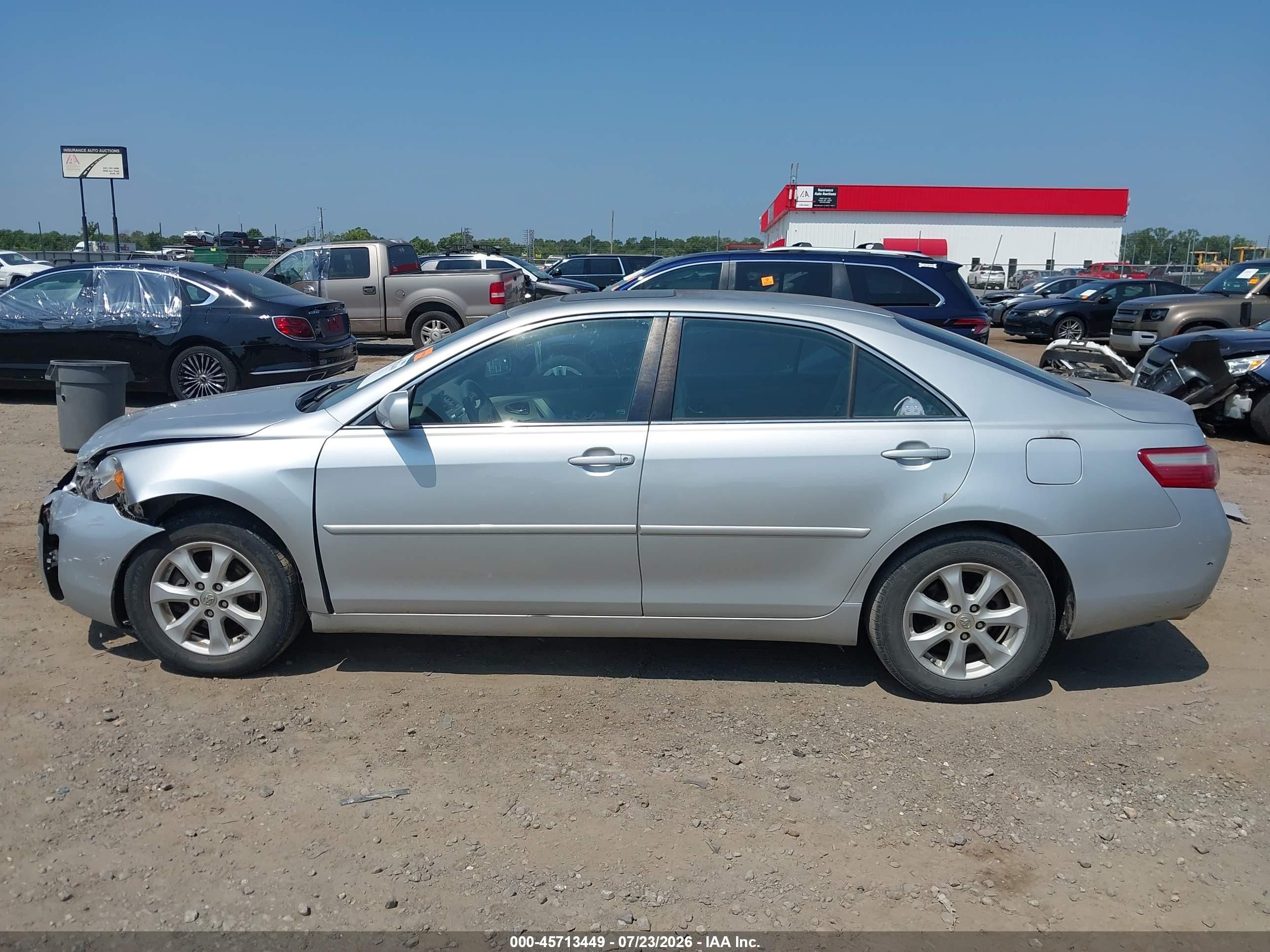 2007 Toyota Camry Le V6 Silver vin: 4T1BK46K67U036664