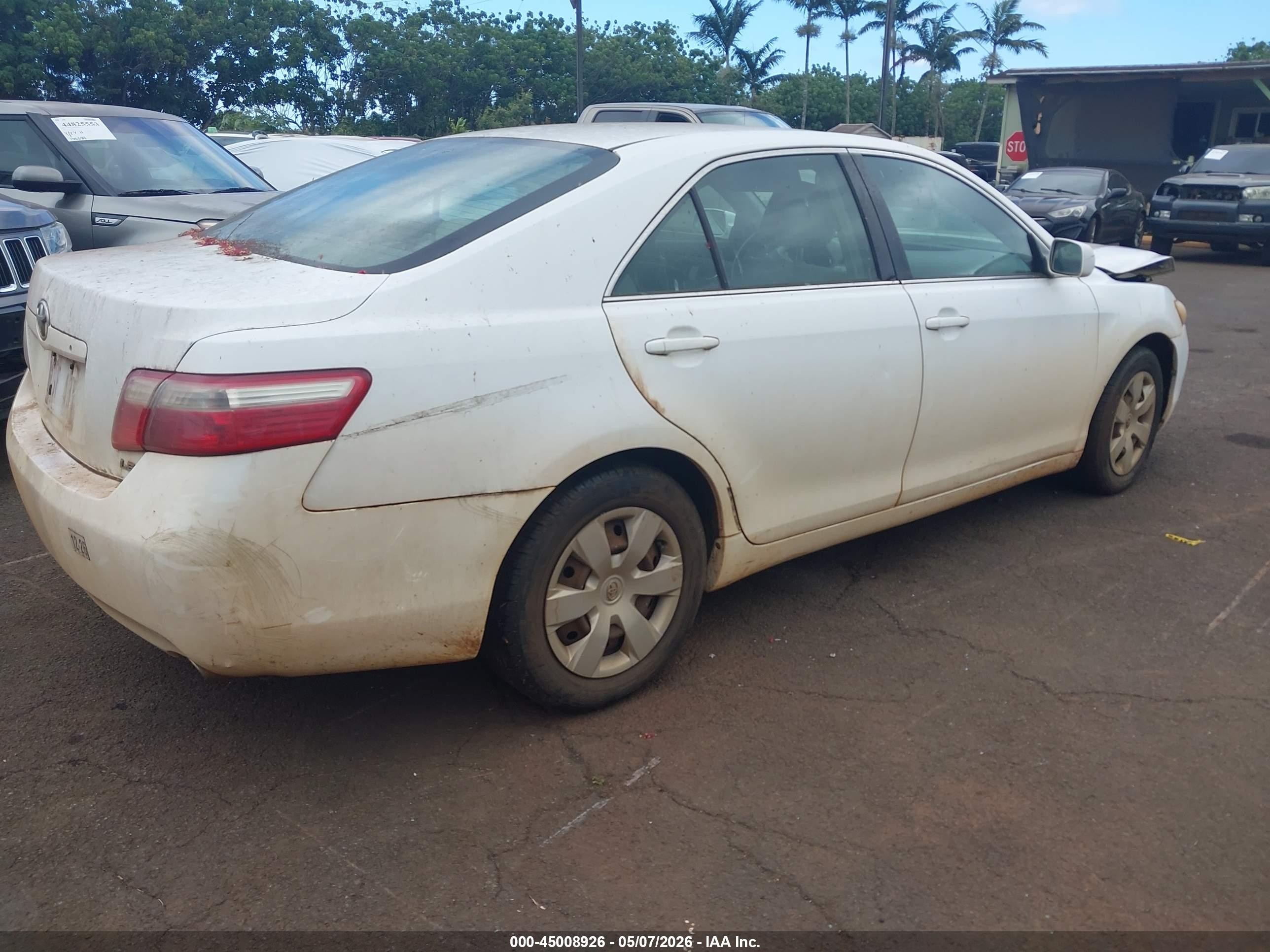 2007 Toyota Camry Le V6 White vin: 4T1BK46K67U503100
