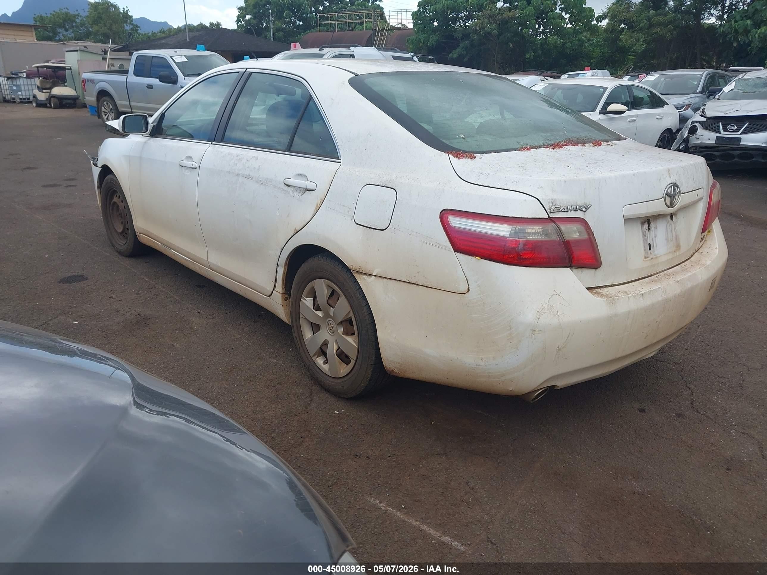 2007 Toyota Camry Le V6 White vin: 4T1BK46K67U503100