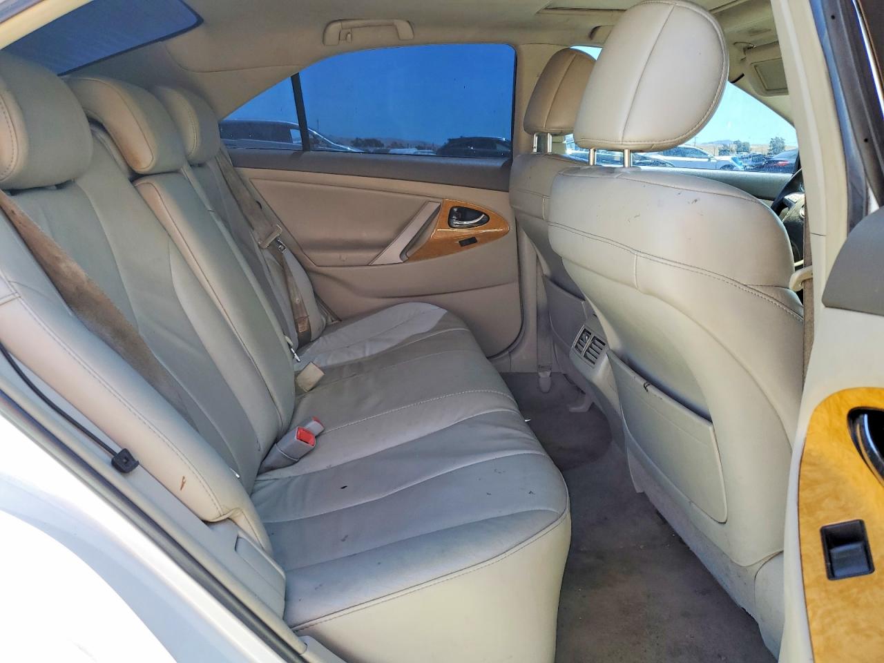 2007 Toyota Camry Xle V6 Белый vin: 4T1BK46K67U507650