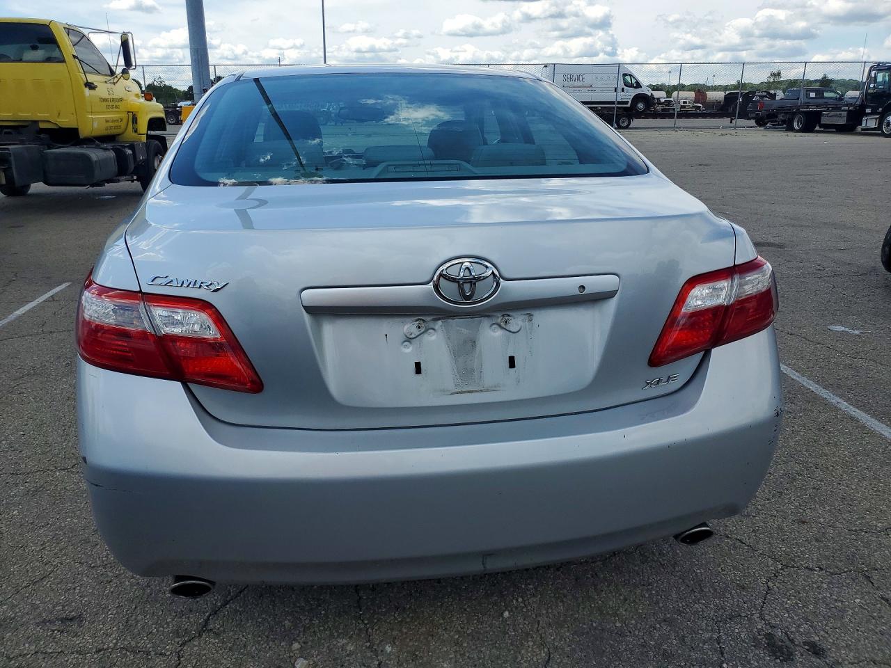 2007 Toyota Camry Xle V6 Silver vin: 4T1BK46K67U526988