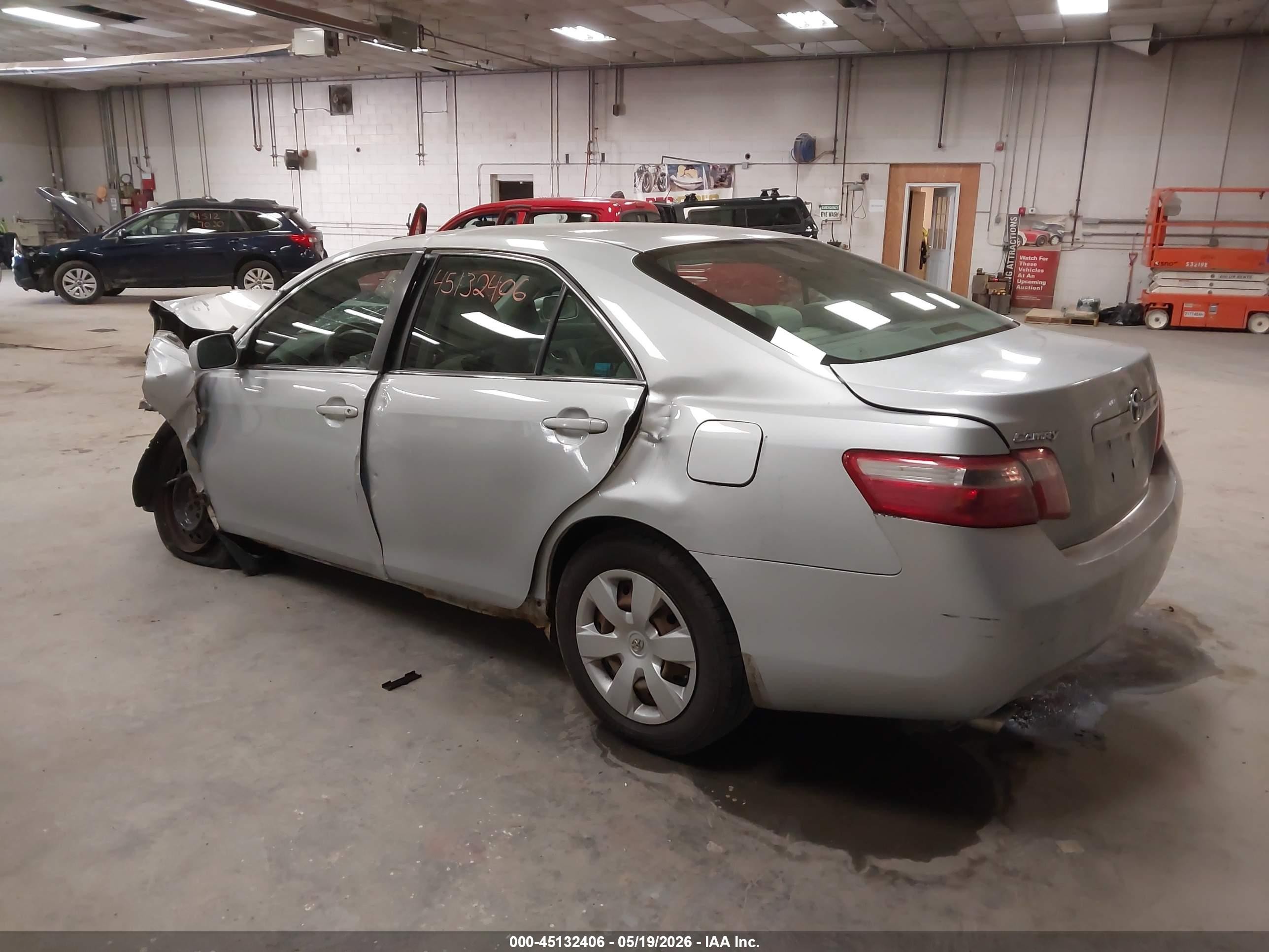 2007 Toyota Camry Le V6 Silver vin: 4T1BK46K67U553995