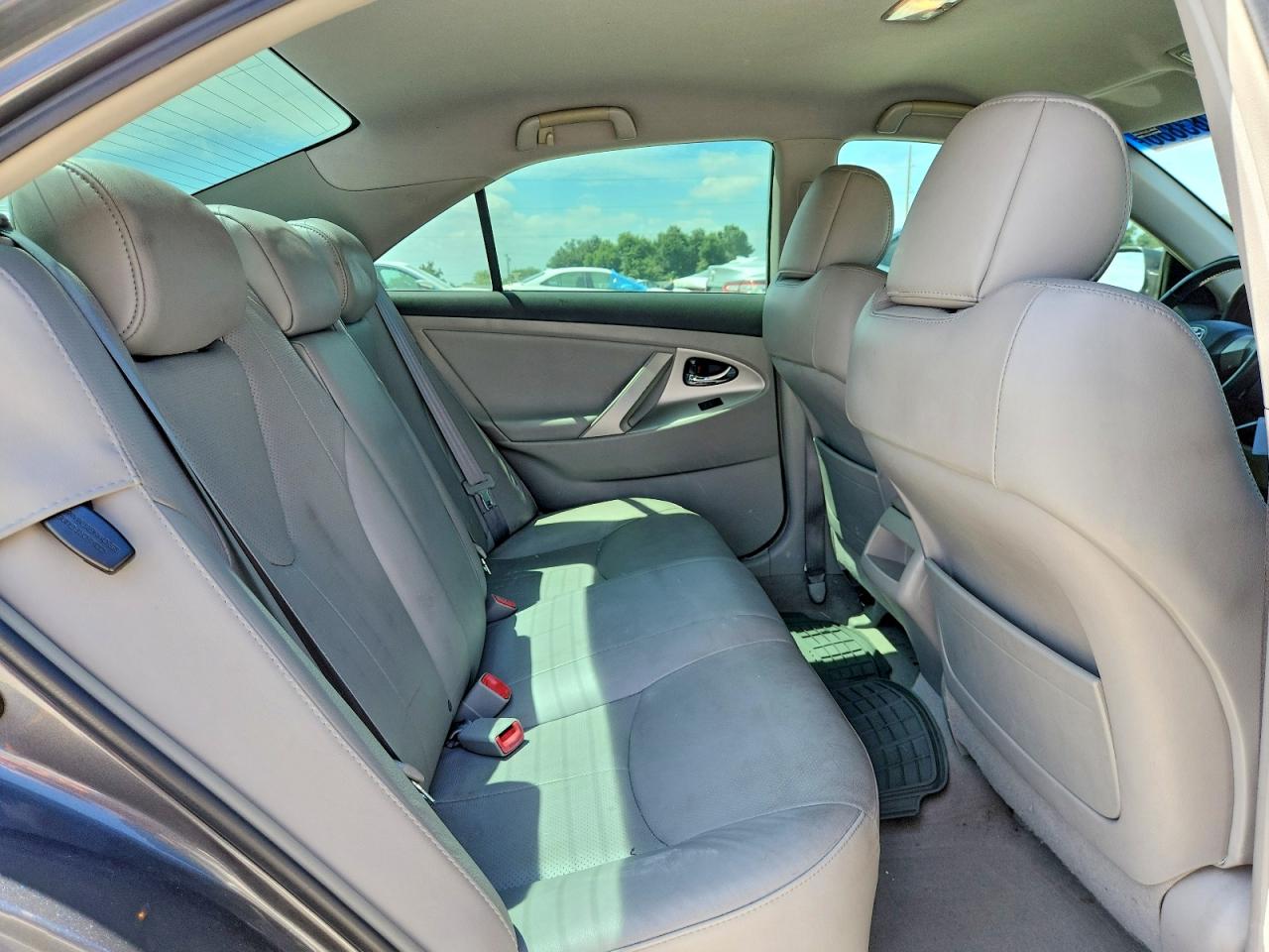 2007 Toyota Camry Se V6 Gray vin: 4T1BK46K67U555665