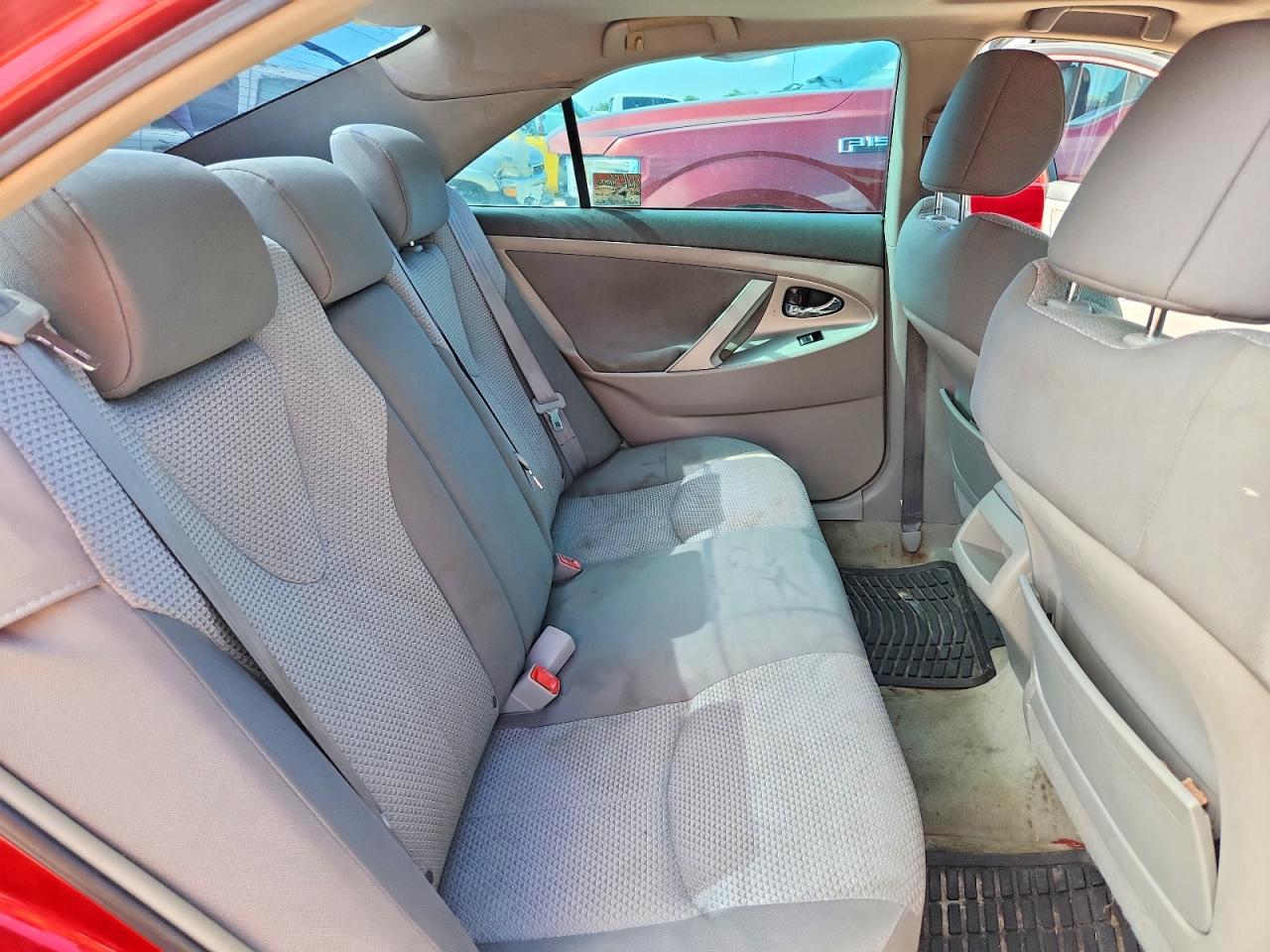 2008 Toyota Camry Se V6 Red vin: 4T1BK46K68U063087