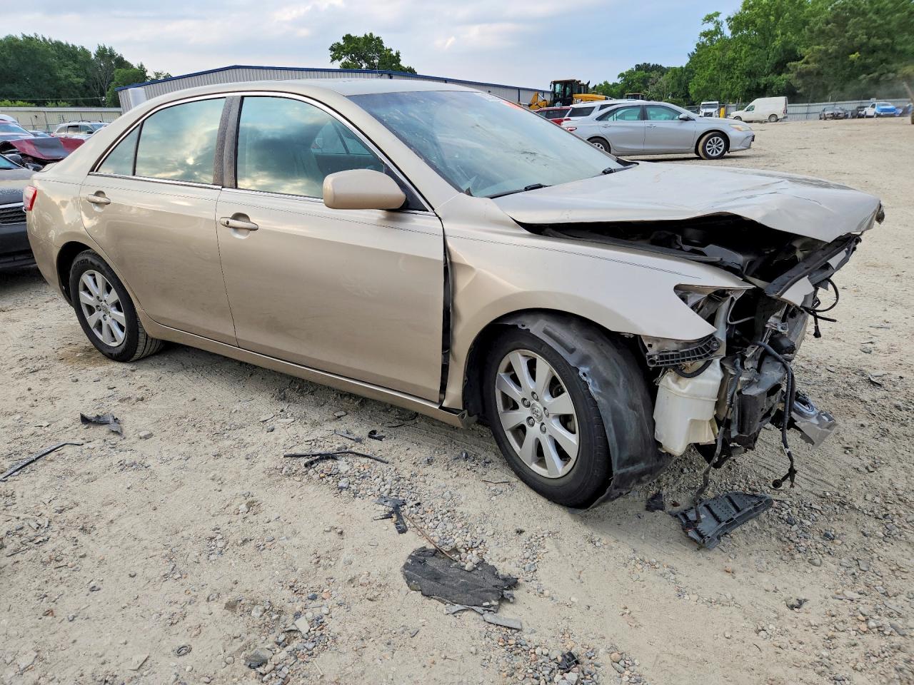 2008 Toyota Camry Xle V6 Tan vin: 4T1BK46K68U065003
