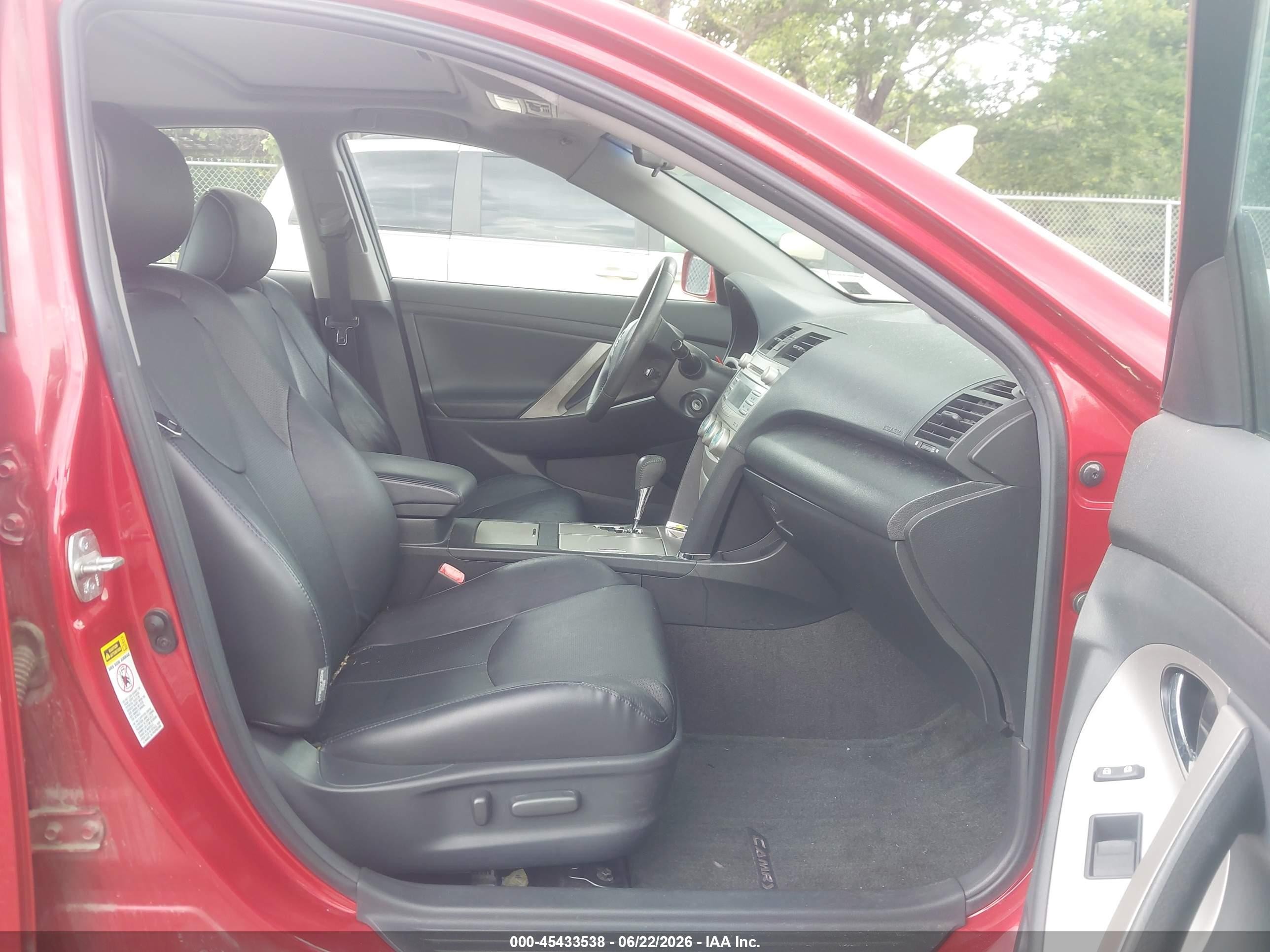 2007 Toyota Camry Se V6 Red vin: 4T1BK46K77U028279