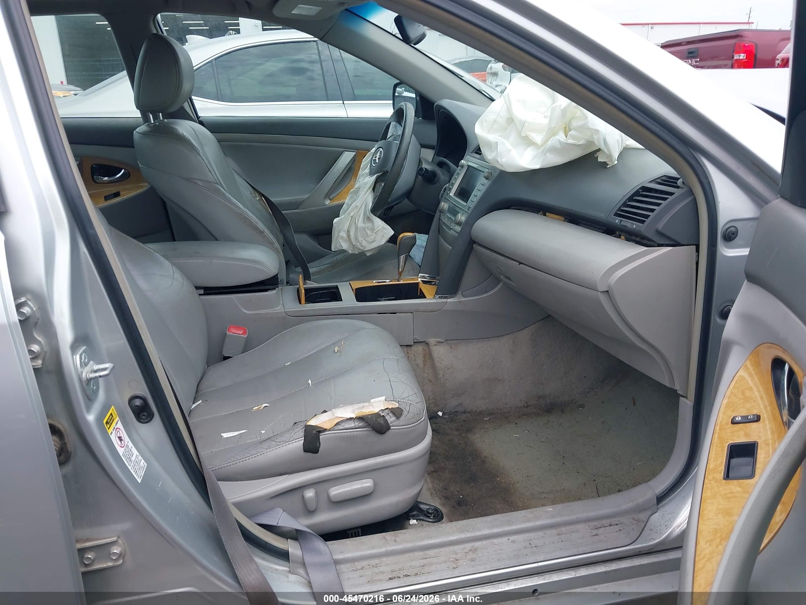 2007 Toyota Camry Xle V6 Silver vin: 4T1BK46K77U034874