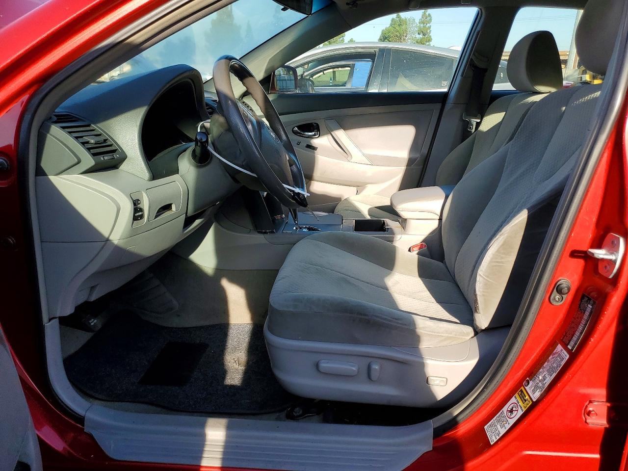 2007 Toyota Camry Le V6 Red vin: 4T1BK46K77U039802