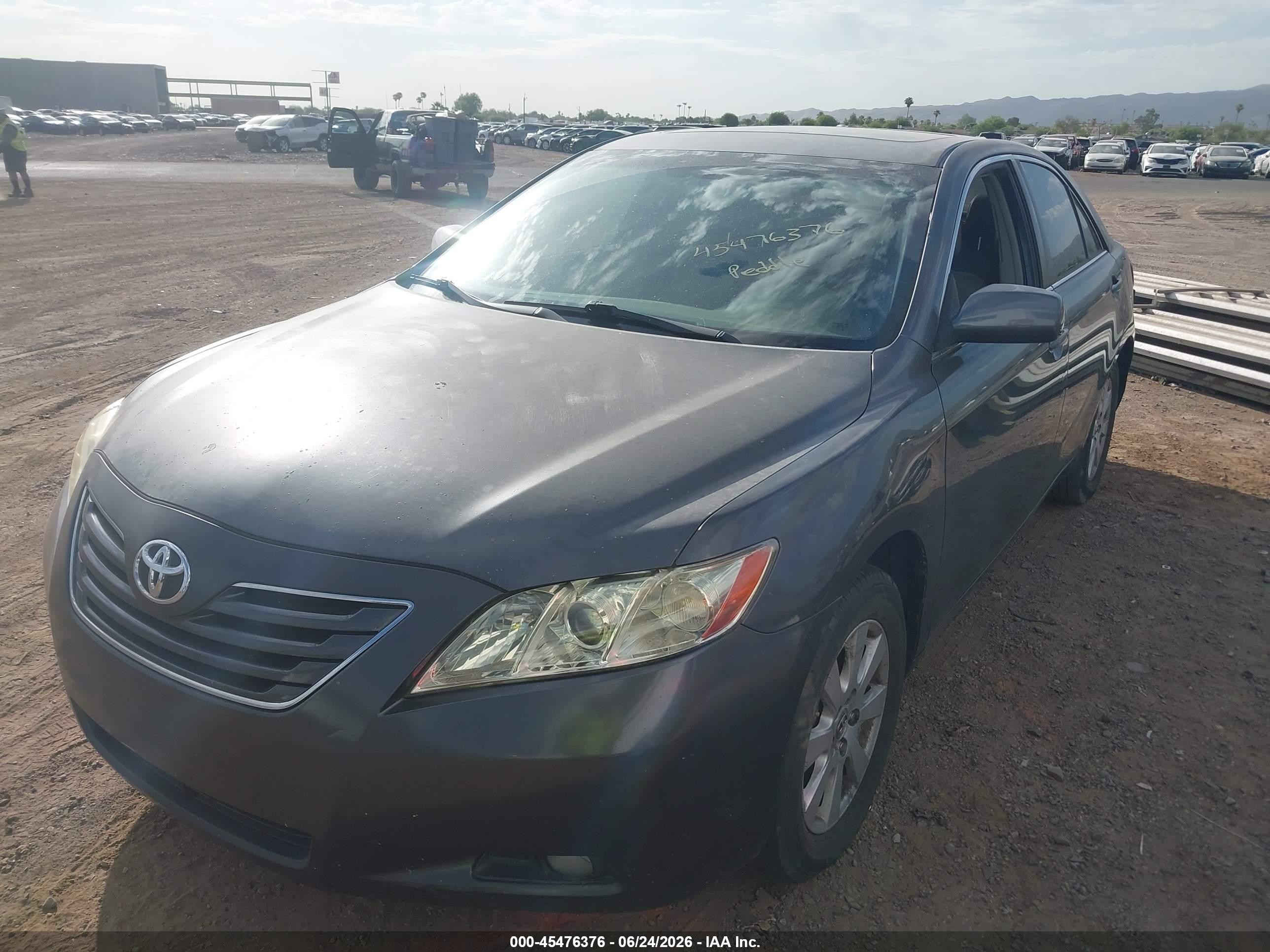 2007 Toyota Camry Xle V6 Silver vin: 4T1BK46K77U045132