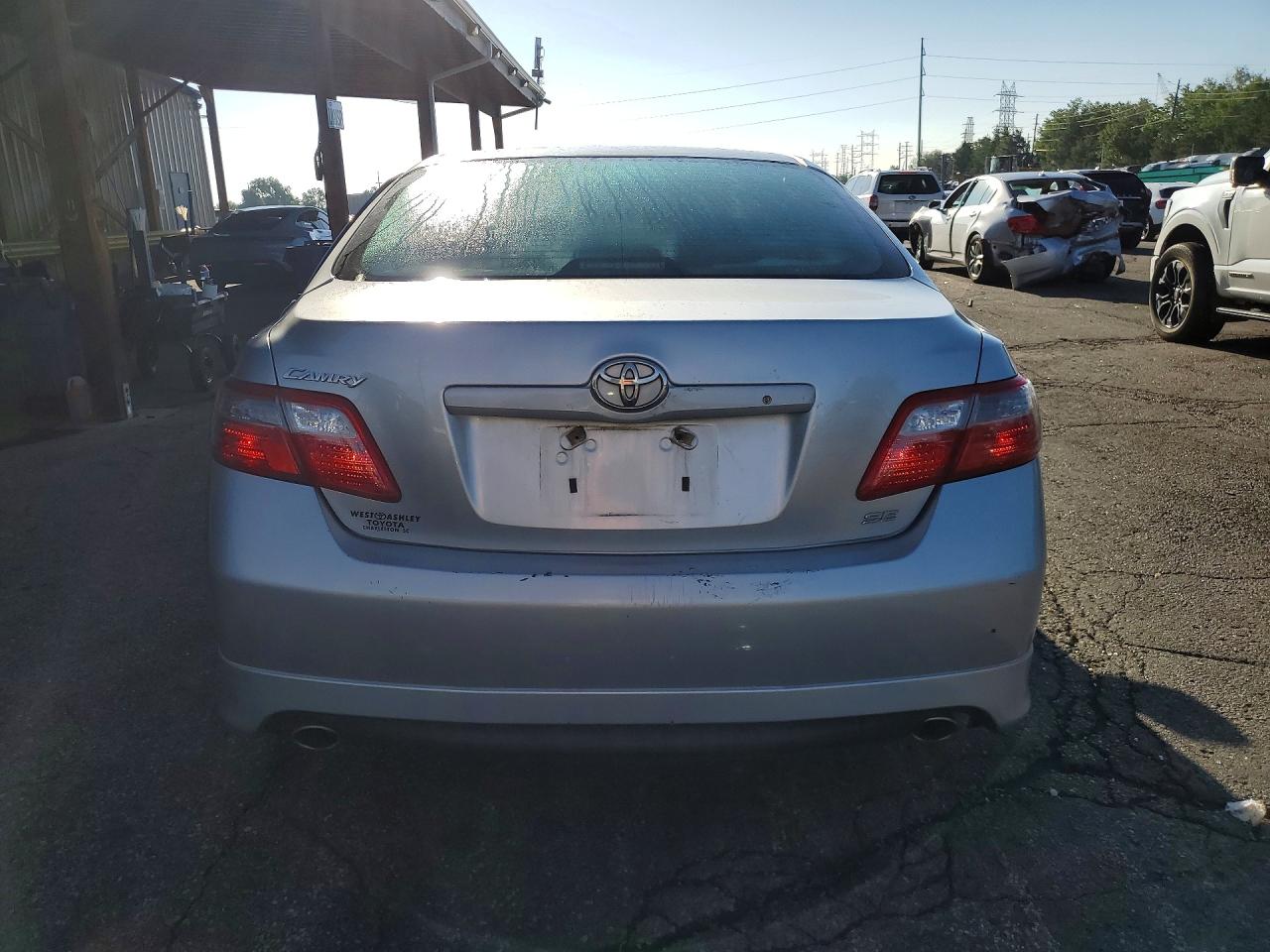 2007 Toyota Camry Se V6 Silver vin: 4T1BK46K77U525266