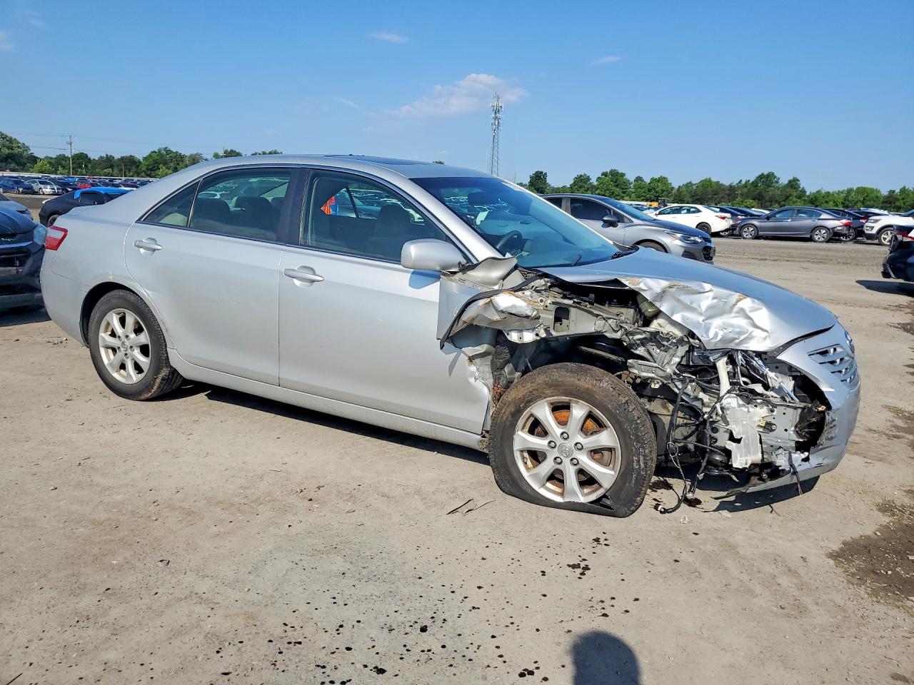 2007 Toyota Camry Le V6 Silver vin: 4T1BK46K77U525591