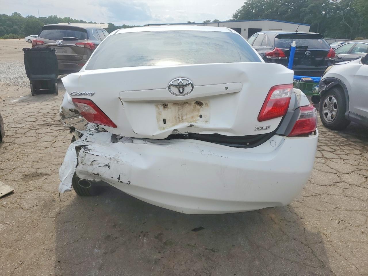 2007 Toyota Camry Xle V6 White vin: 4T1BK46K77U547929