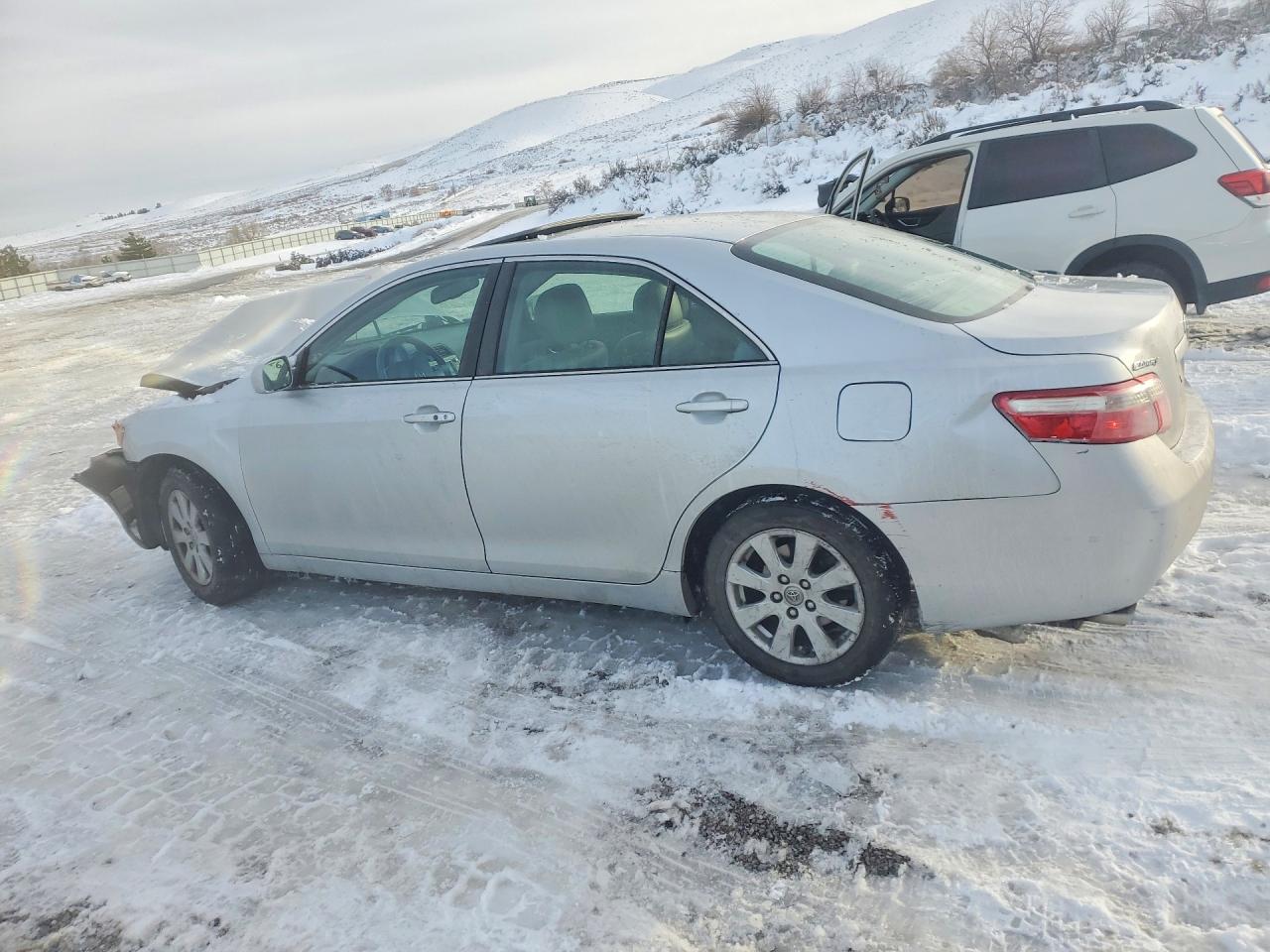 2007 Toyota Camry Le Silver vin: 4T1BK46K77U551639