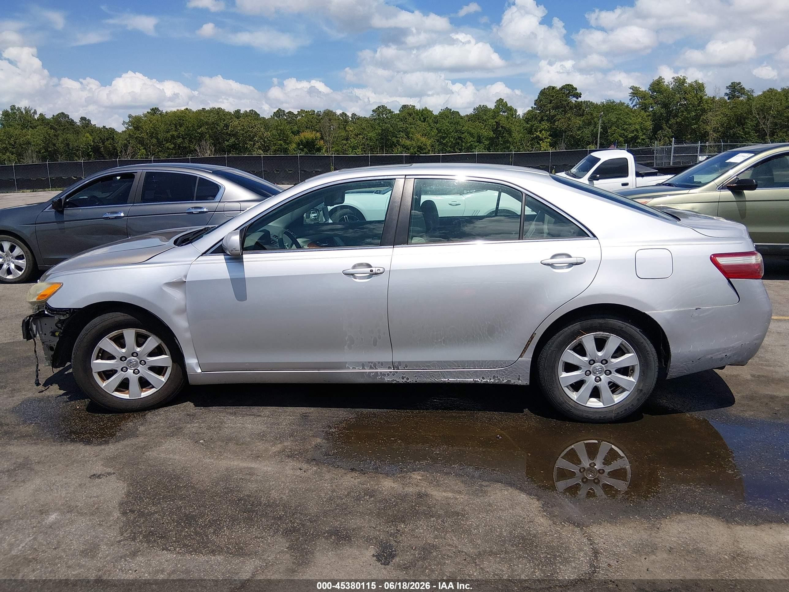 2008 Toyota Camry Xle Silver vin: 4T1BK46K78U062269