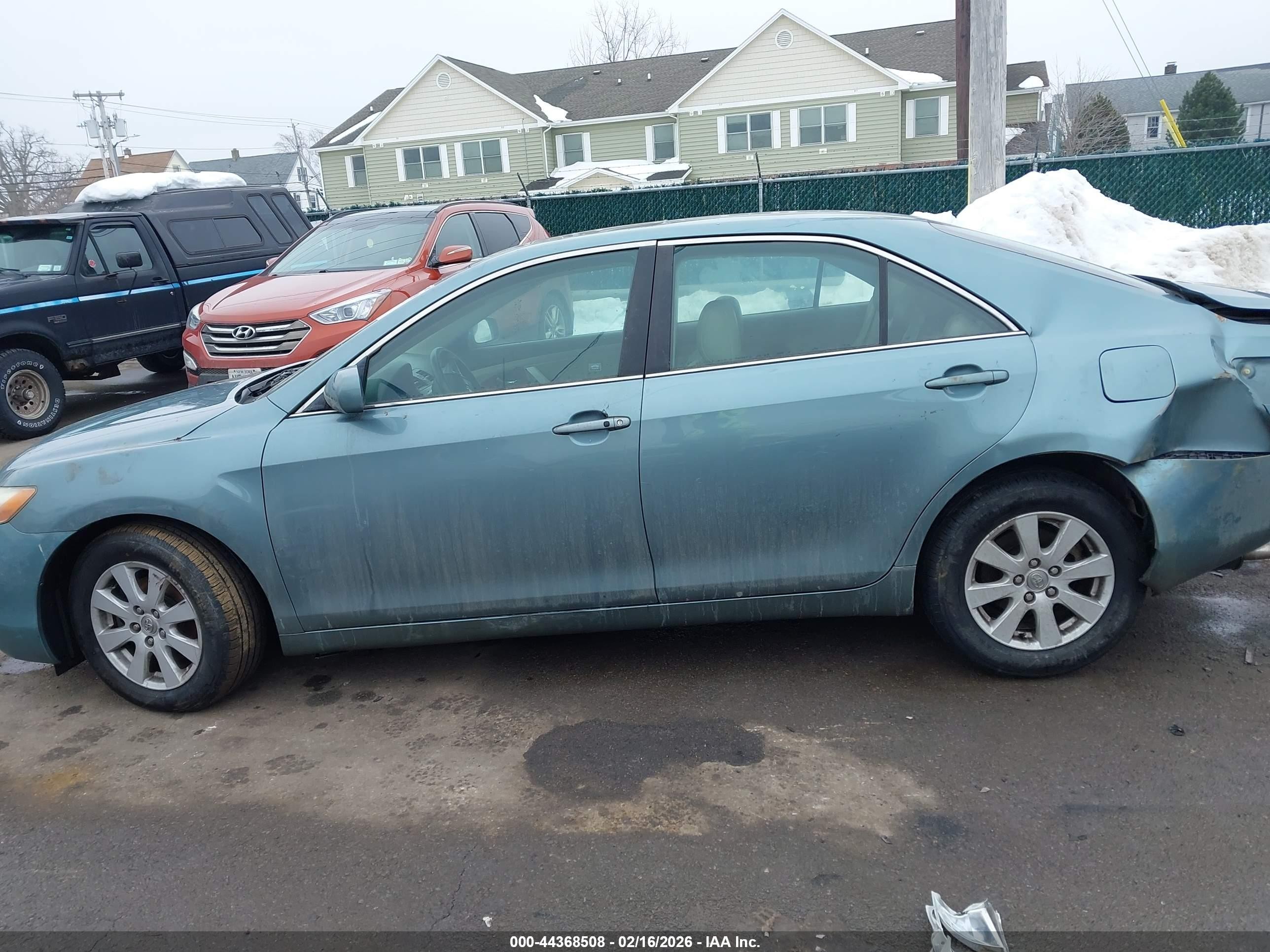 2008 Toyota Camry Xle V6 Teal vin: 4T1BK46K78U575165