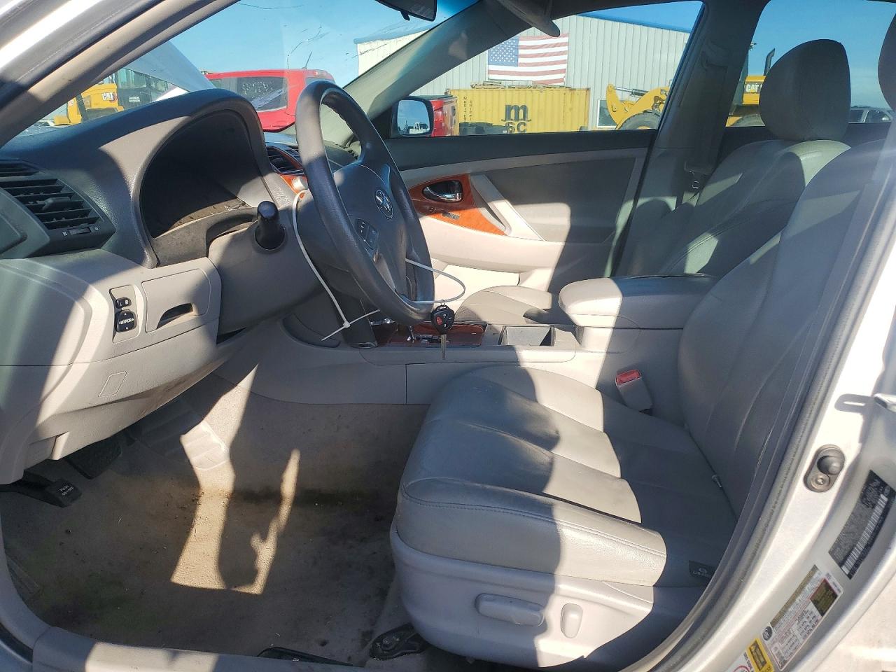 2009 Toyota Camry Le V6 Серебряный vin: 4T1BK46K79U082541