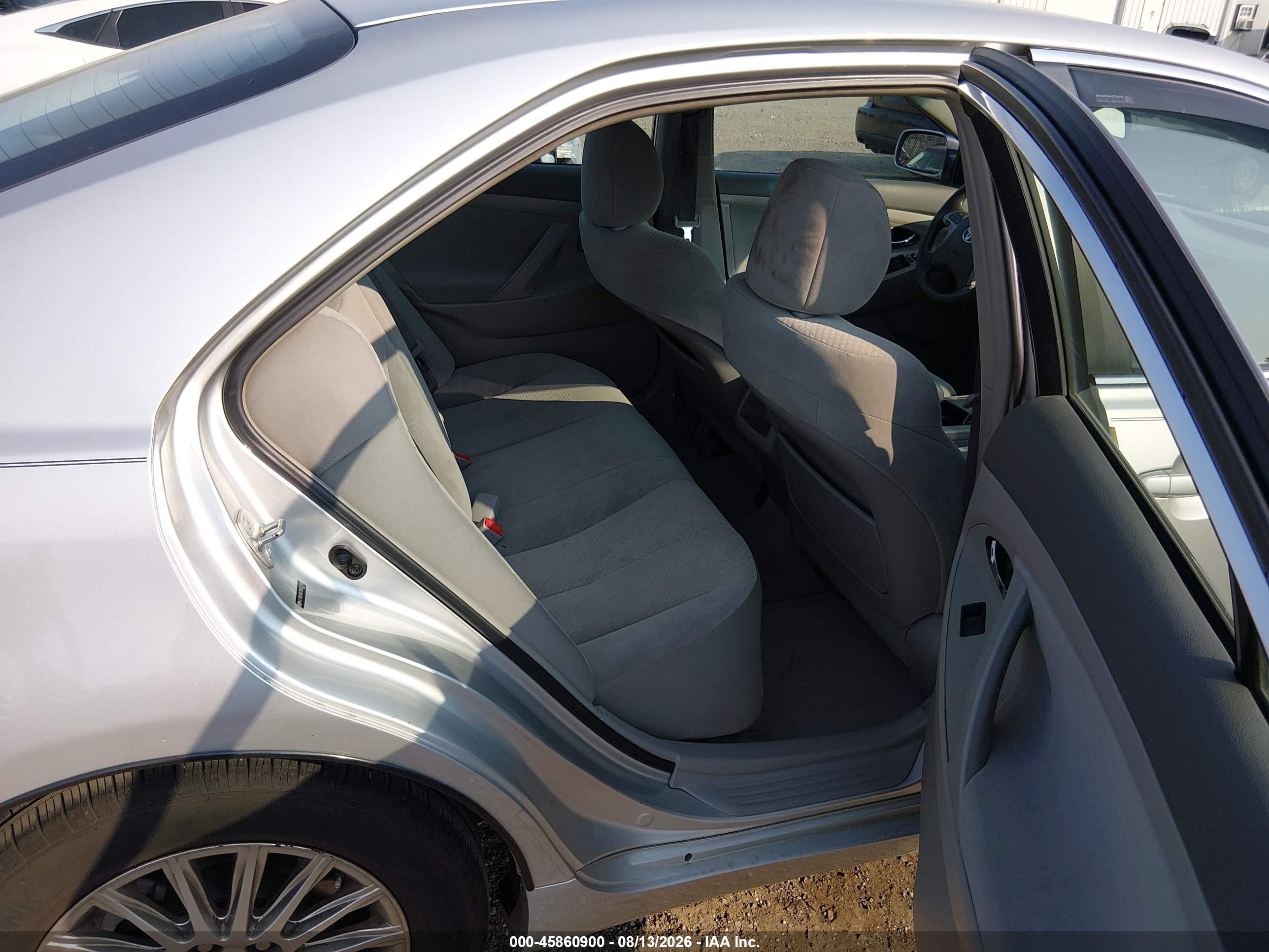 2009 Toyota Camry Le V6 Серебряный vin: 4T1BK46K79U082748