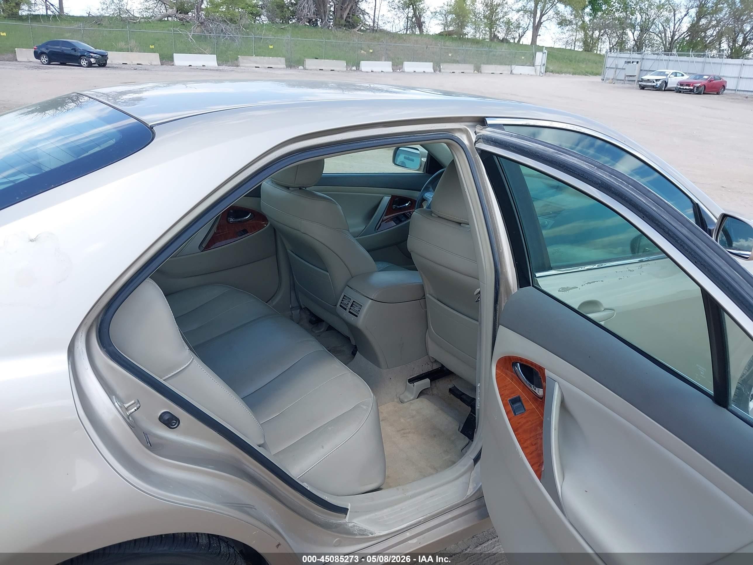 2009 Toyota Camry Xle V6 Beige vin: 4T1BK46K79U087559