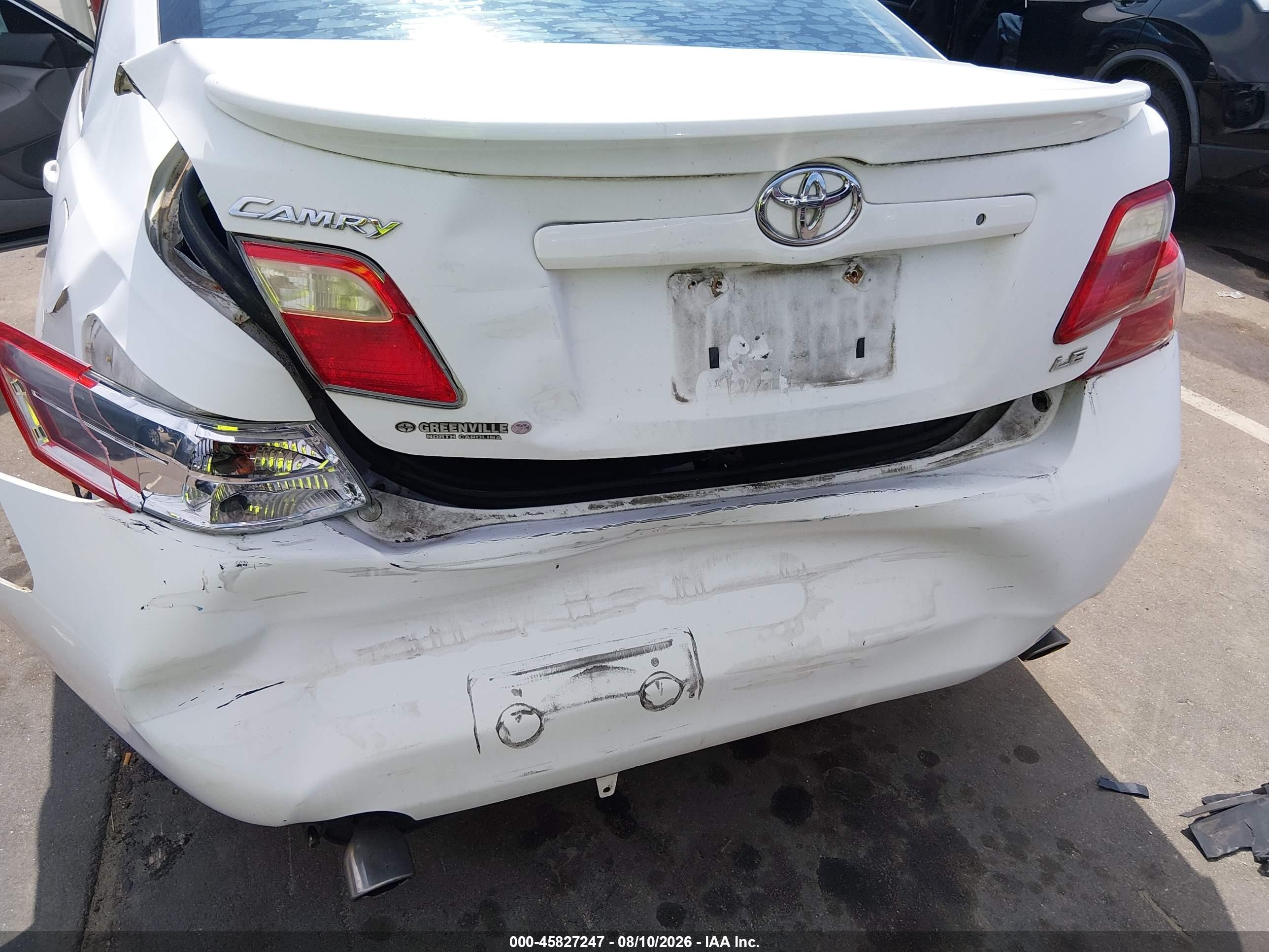 2009 Toyota Camry Le V6 White vin: 4T1BK46K79U584403