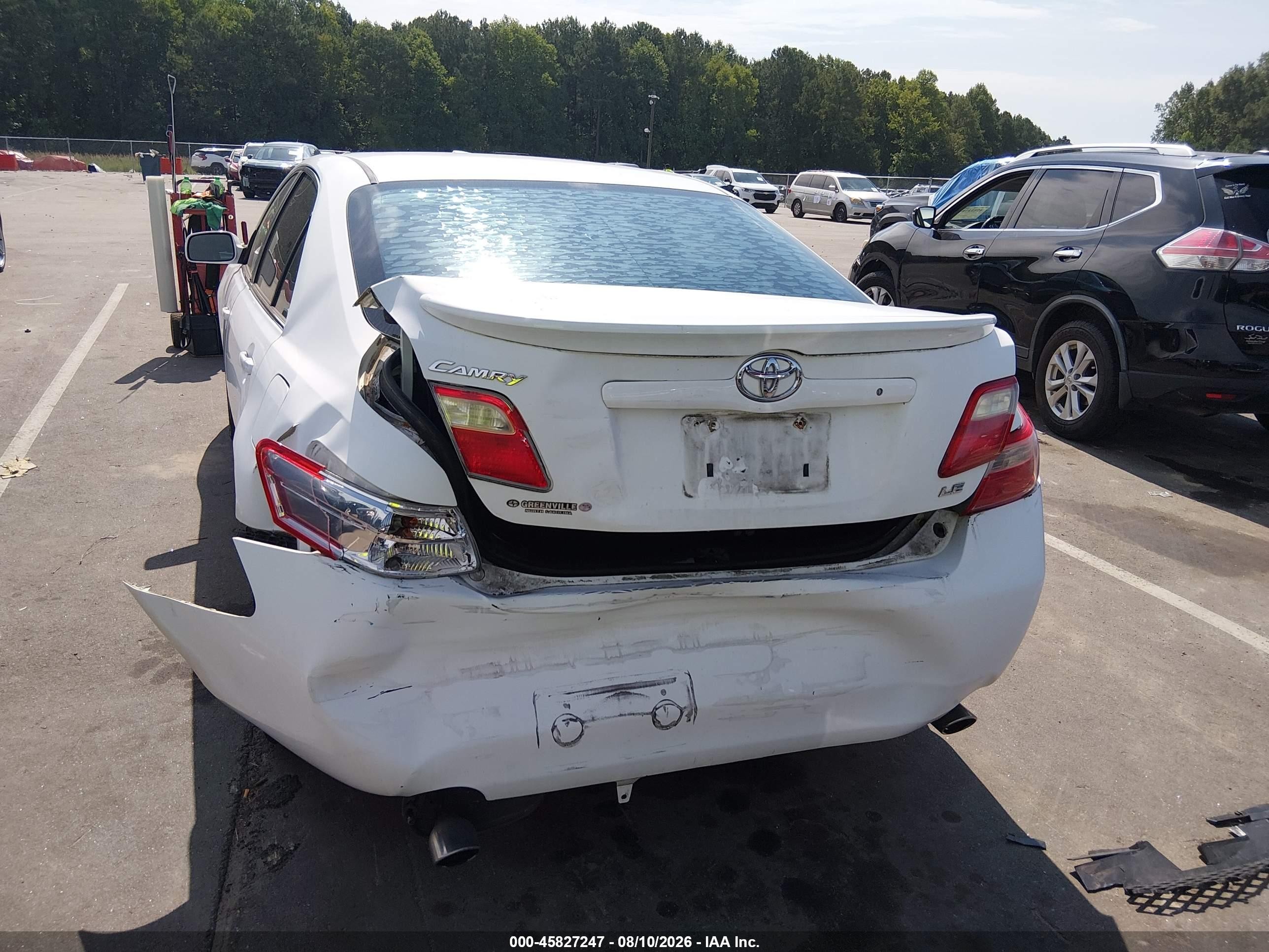 2009 Toyota Camry Le V6 White vin: 4T1BK46K79U584403