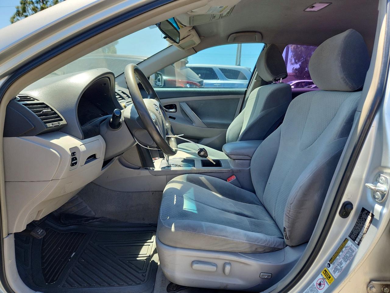 2007 Toyota Camry Le V6 Серебряный vin: 4T1BK46K87U012625