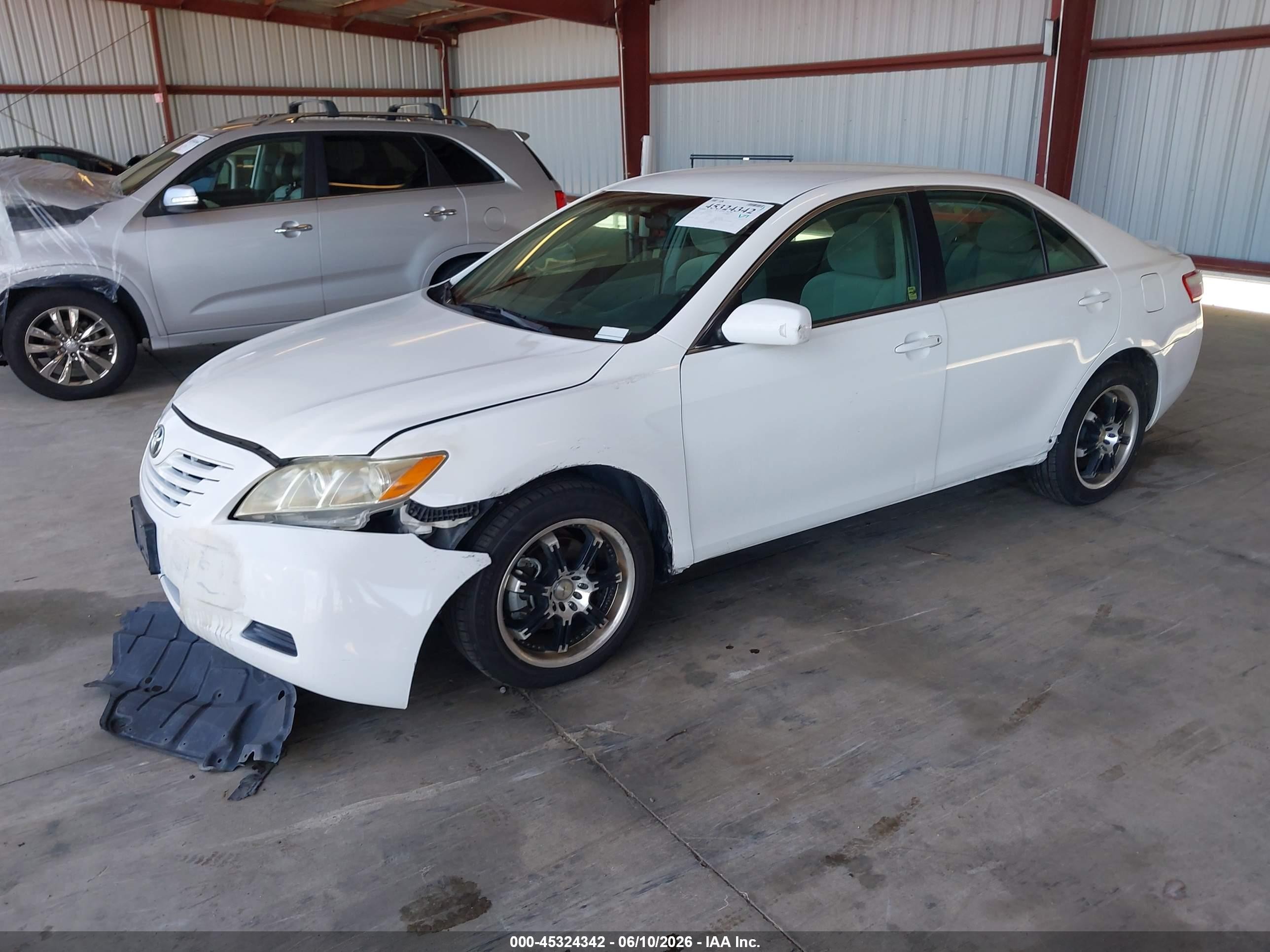 2007 Toyota Camry Le V6 White vin: 4T1BK46K87U512347