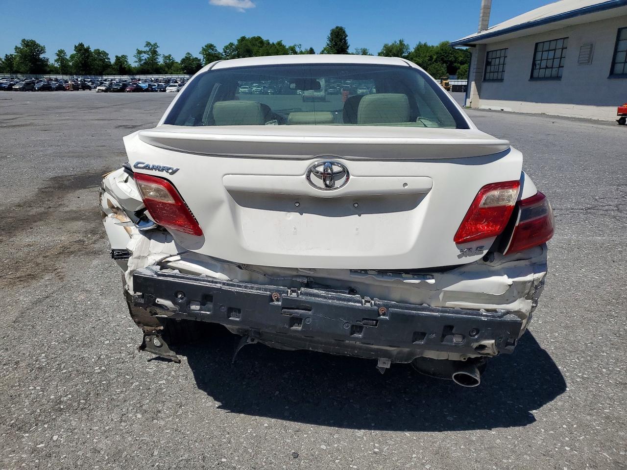 2007 Toyota Camry White vin: 4T1BK46K87U521985