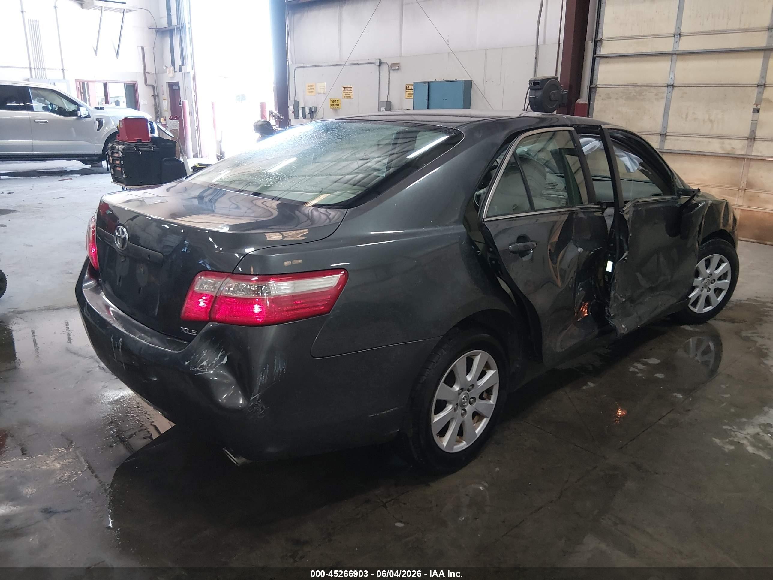 2007 Toyota Camry Xle V6 Gray vin: 4T1BK46K87U526359