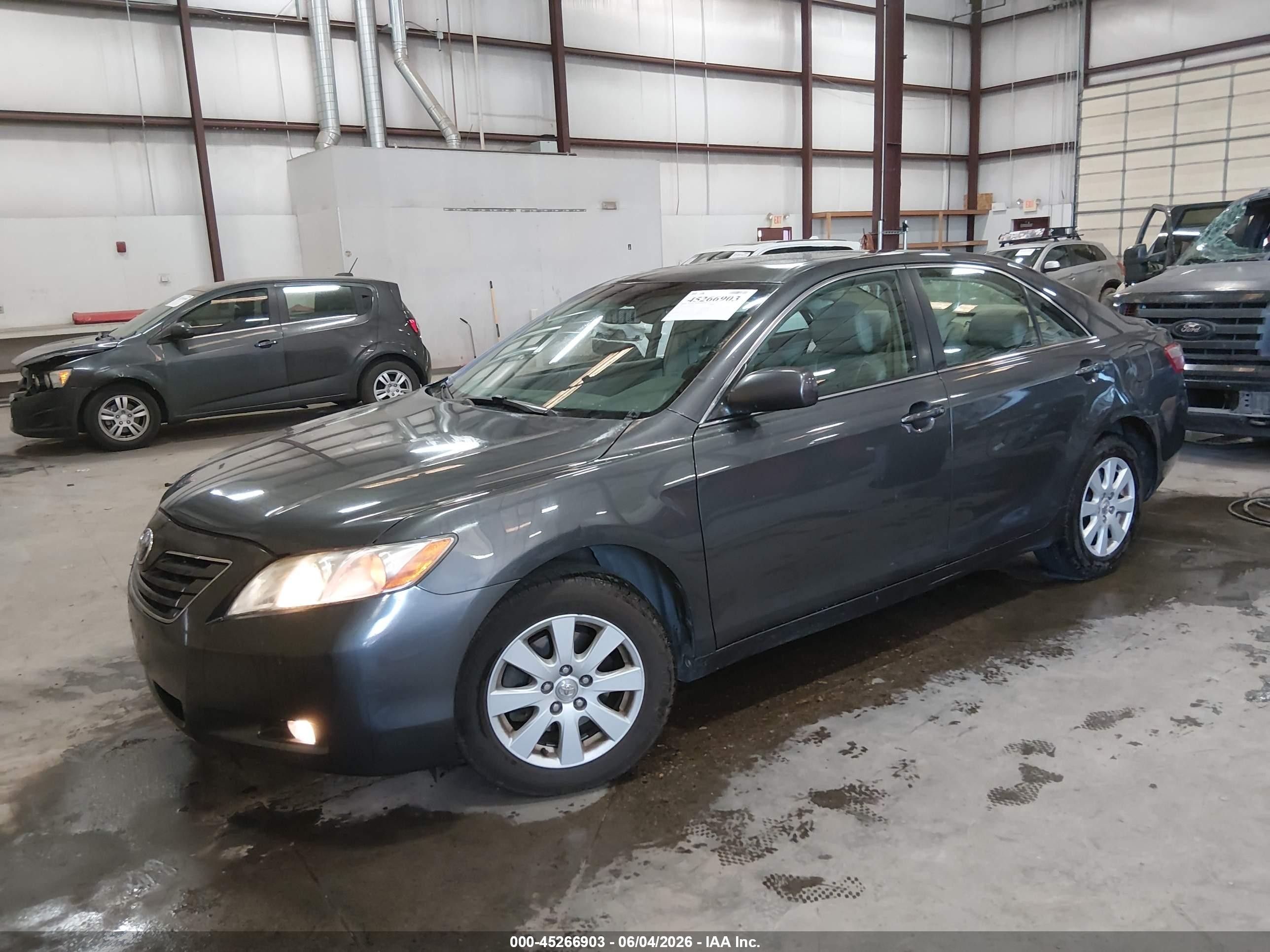 2007 Toyota Camry Xle V6 Gray vin: 4T1BK46K87U526359