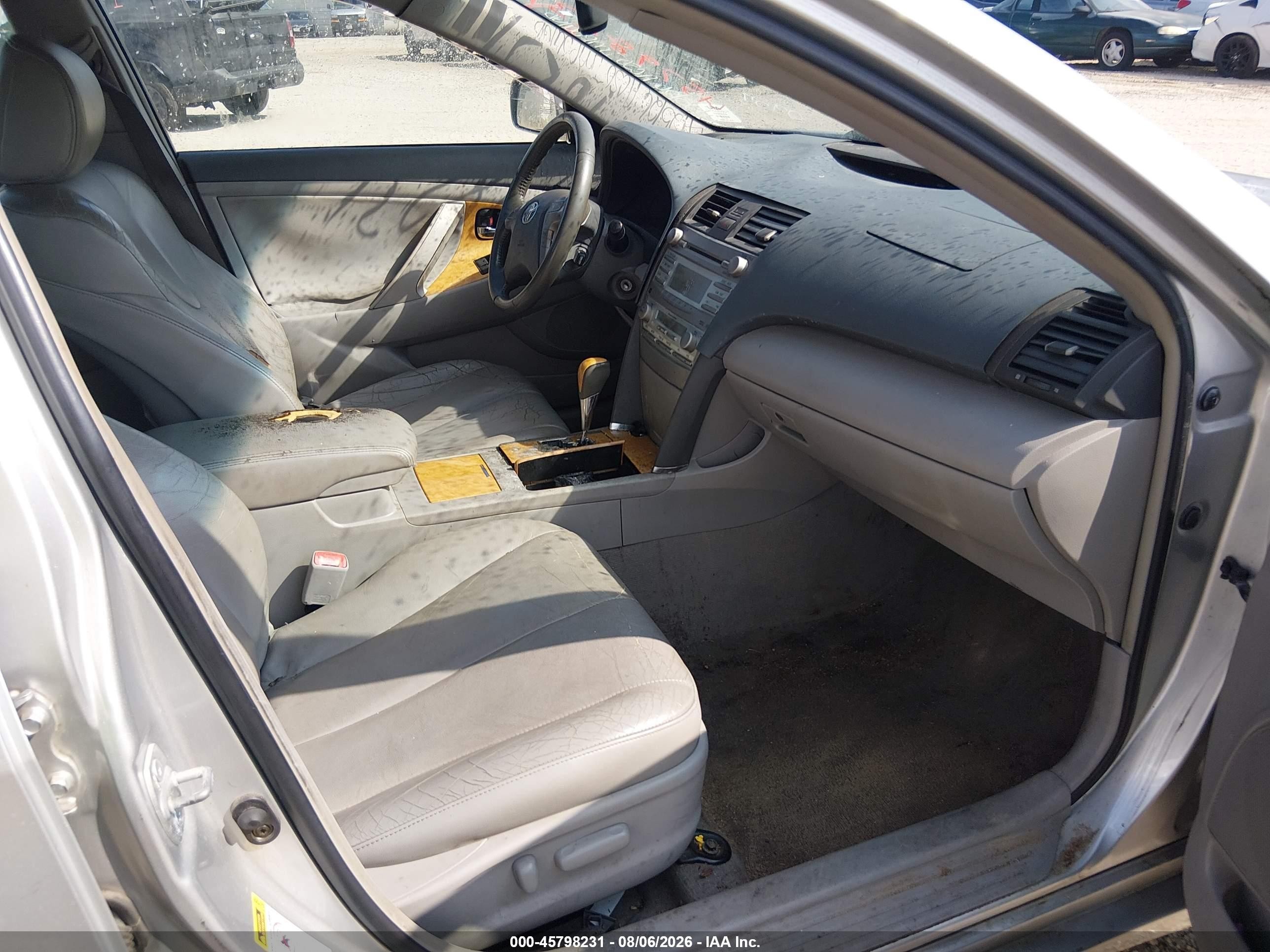2007 Toyota Camry Xle V6 Серебряный vin: 4T1BK46K97U520957