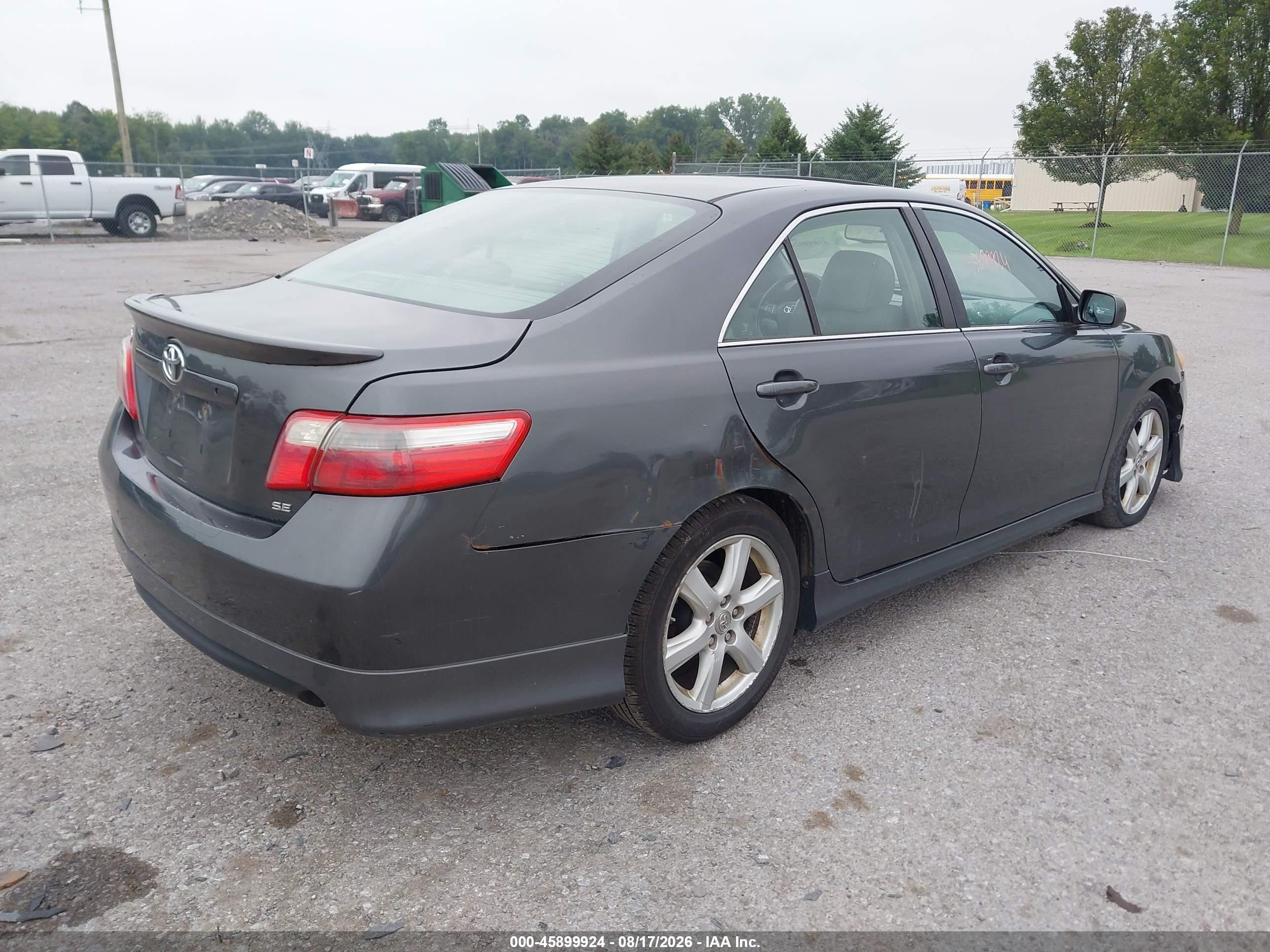 2007 Toyota Camry Se V6 Серый vin: 4T1BK46K97U533854