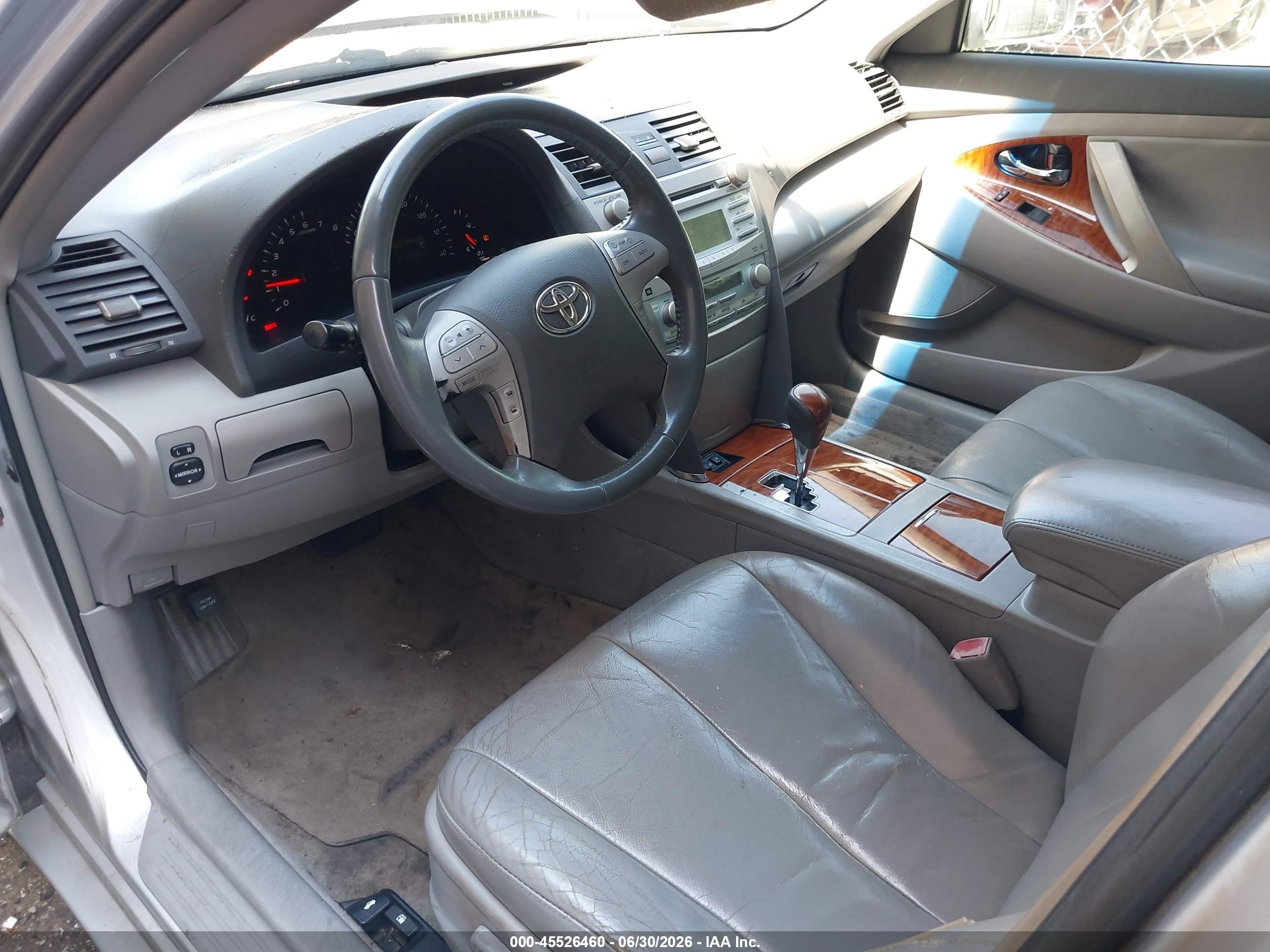 2008 Toyota Camry Xle V6 Silver vin: 4T1BK46K98U054609
