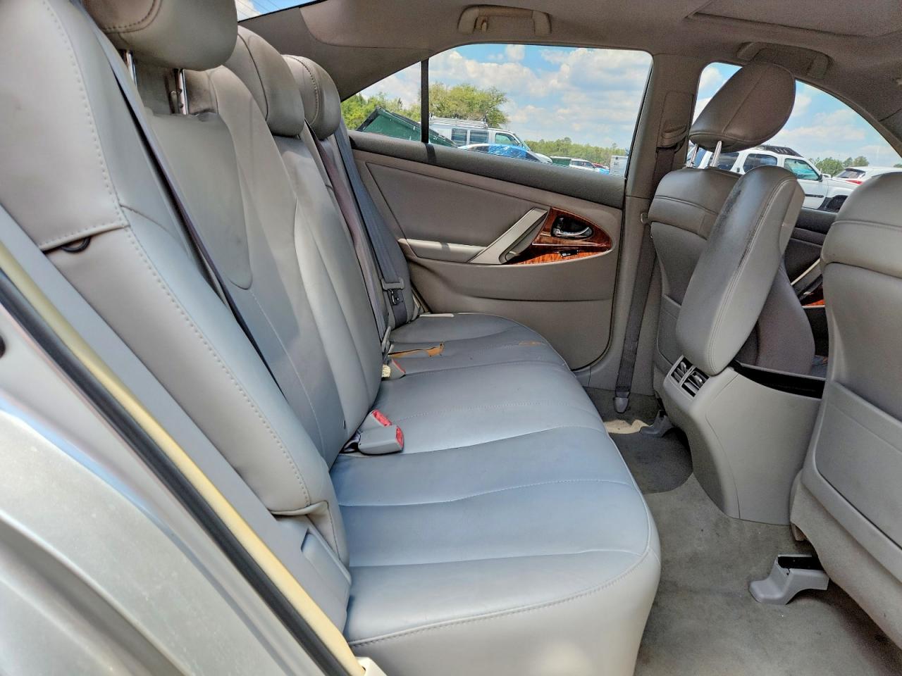 2008 Toyota Camry Xle V6 Silver vin: 4T1BK46K98U572039