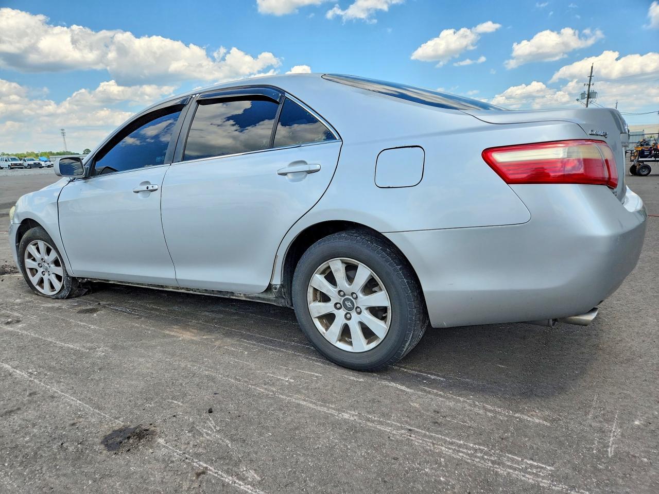 2008 Toyota Camry Xle V6 Silver vin: 4T1BK46K98U572039