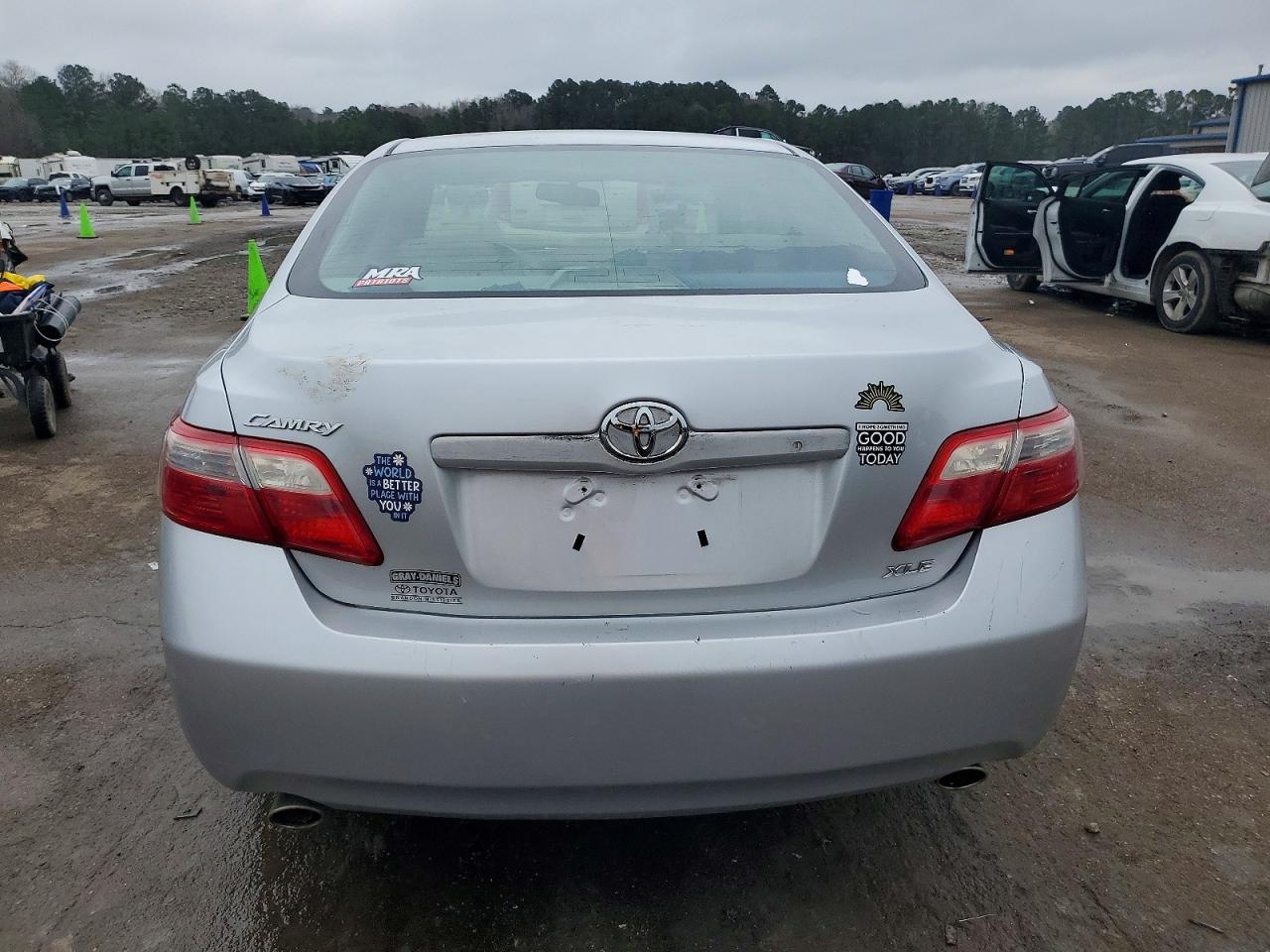 2009 Toyota Camry Silver vin: 4T1BK46K99U093329