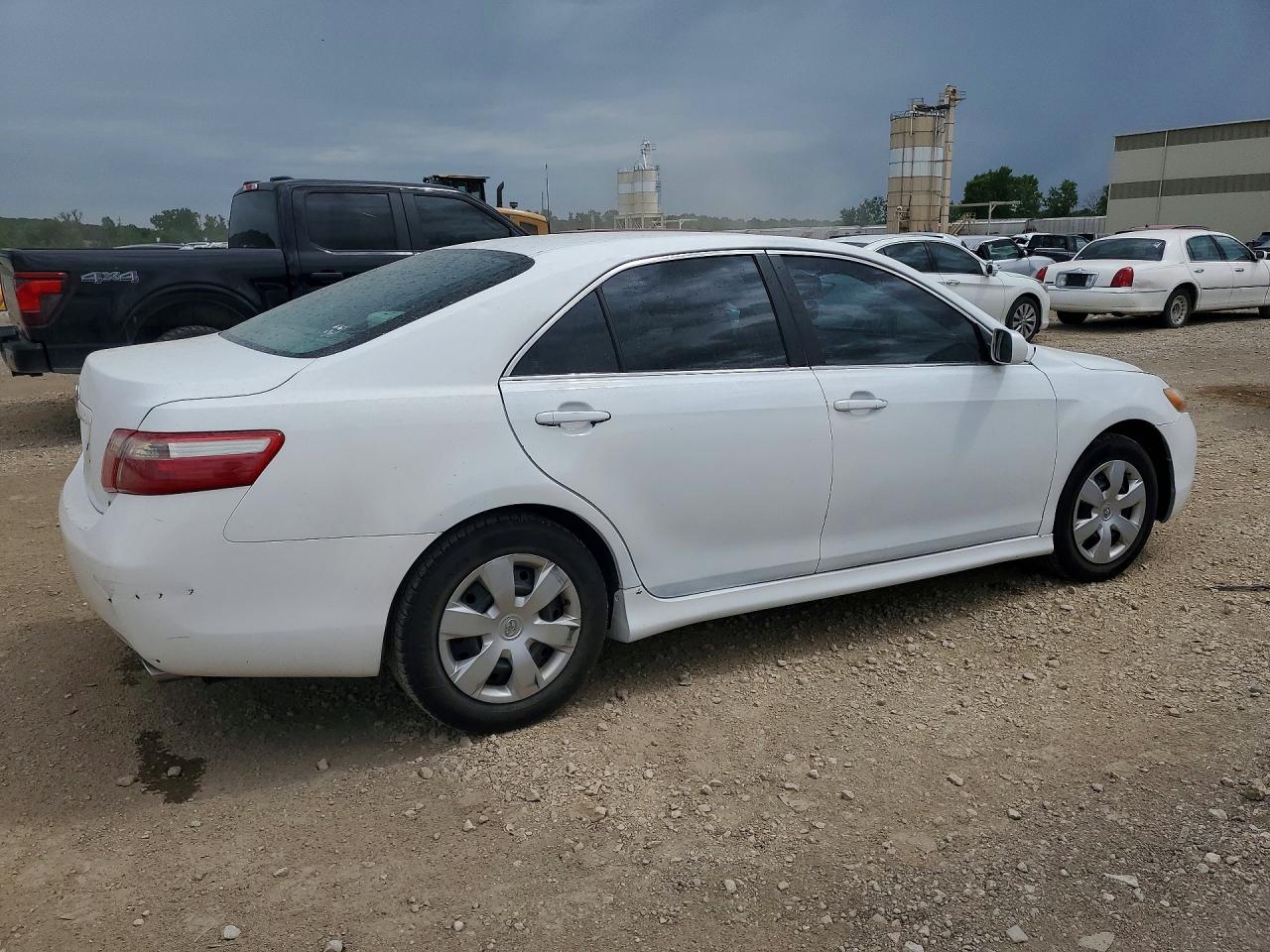 2009 Toyota Camry Le V6 White vin: 4T1BK46K99U591224