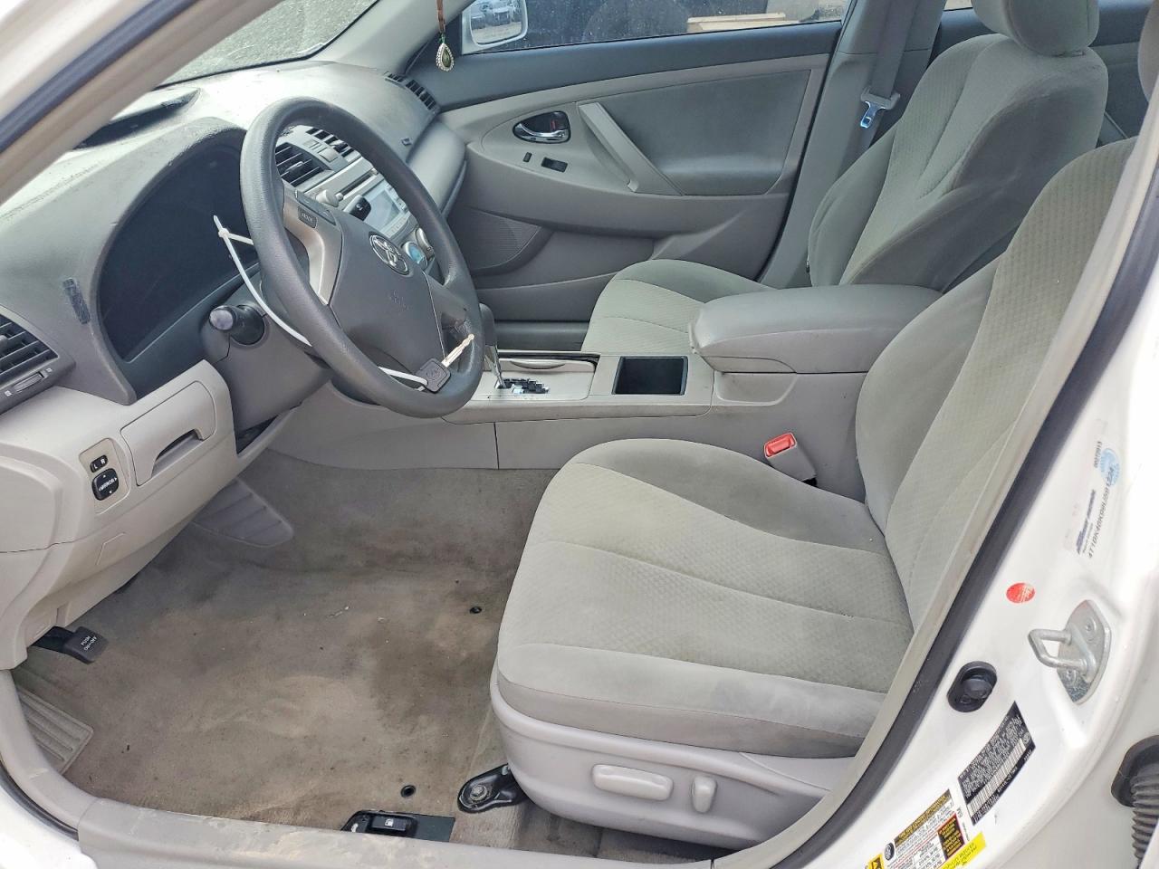 2009 Toyota Camry Le V6 White vin: 4T1BK46K99U591224