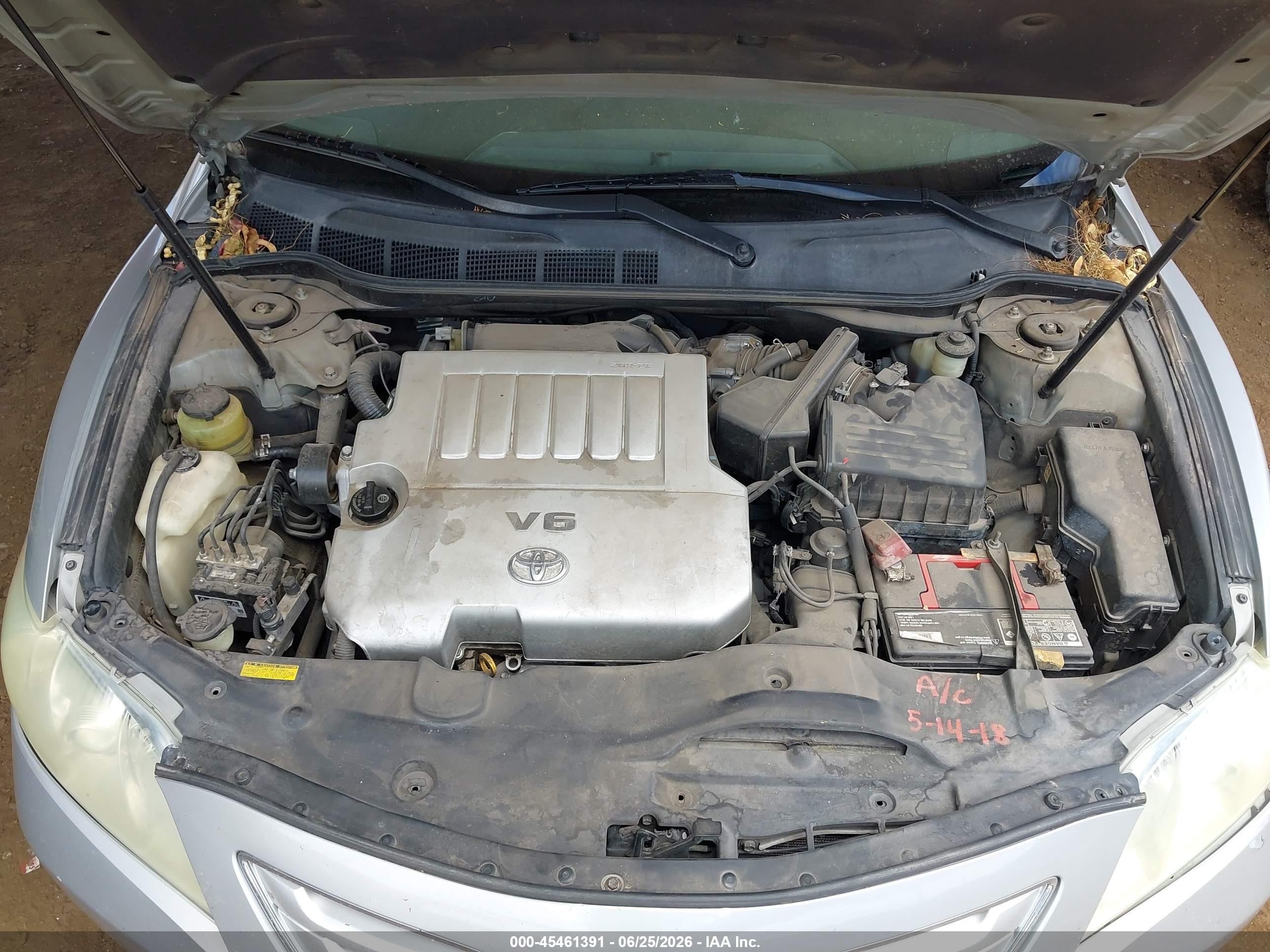 2007 Toyota Camry Xle V6 Silver vin: 4T1BK46KX7U009774
